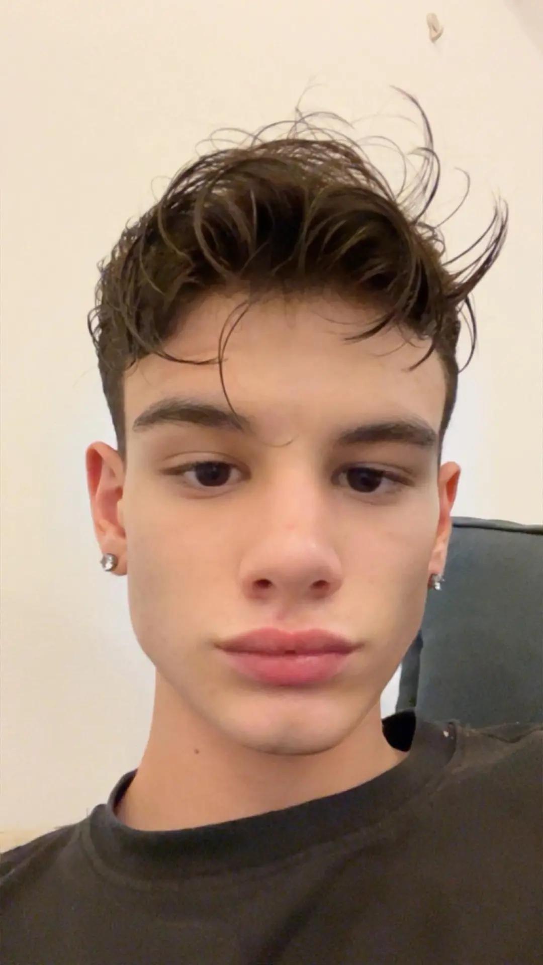 @Elias.Twinky18