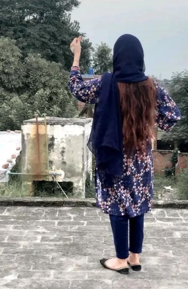 @Bushra  queen