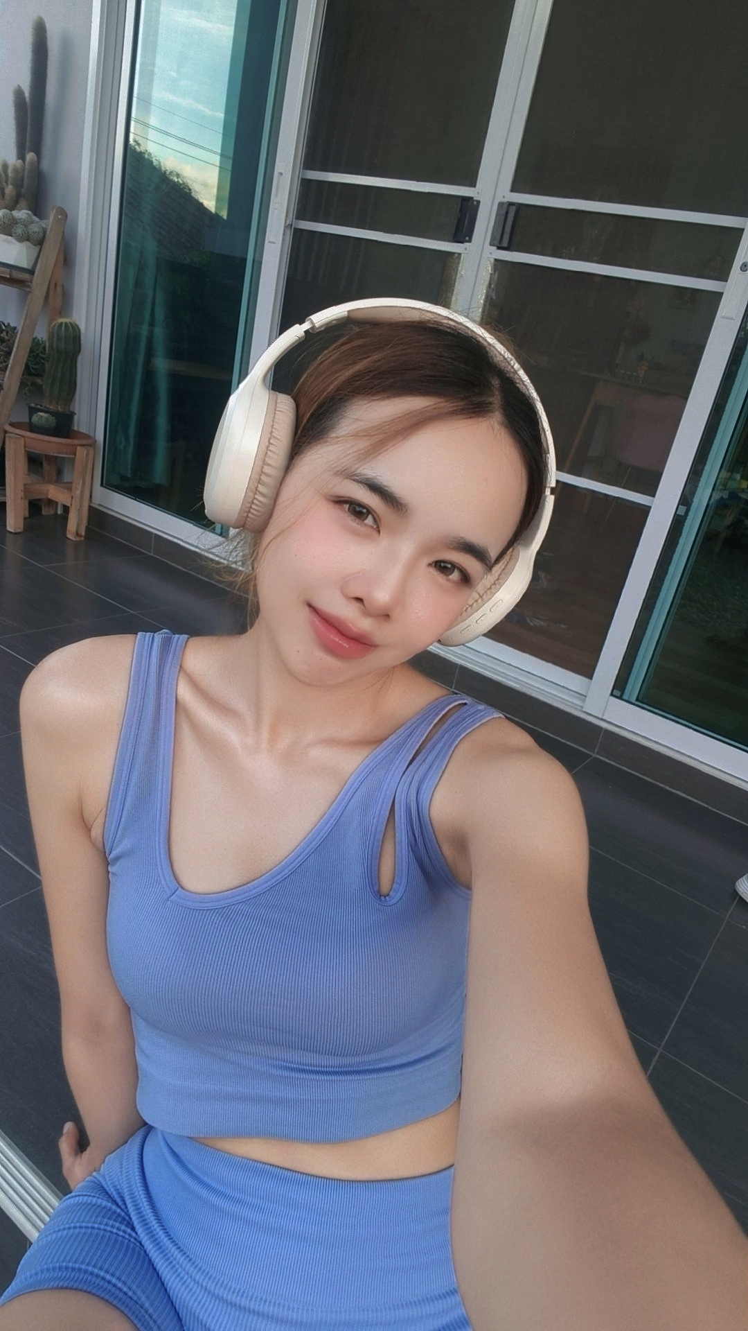 @Nana_Nina