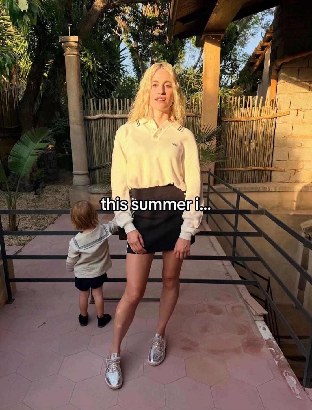 @PixieLott