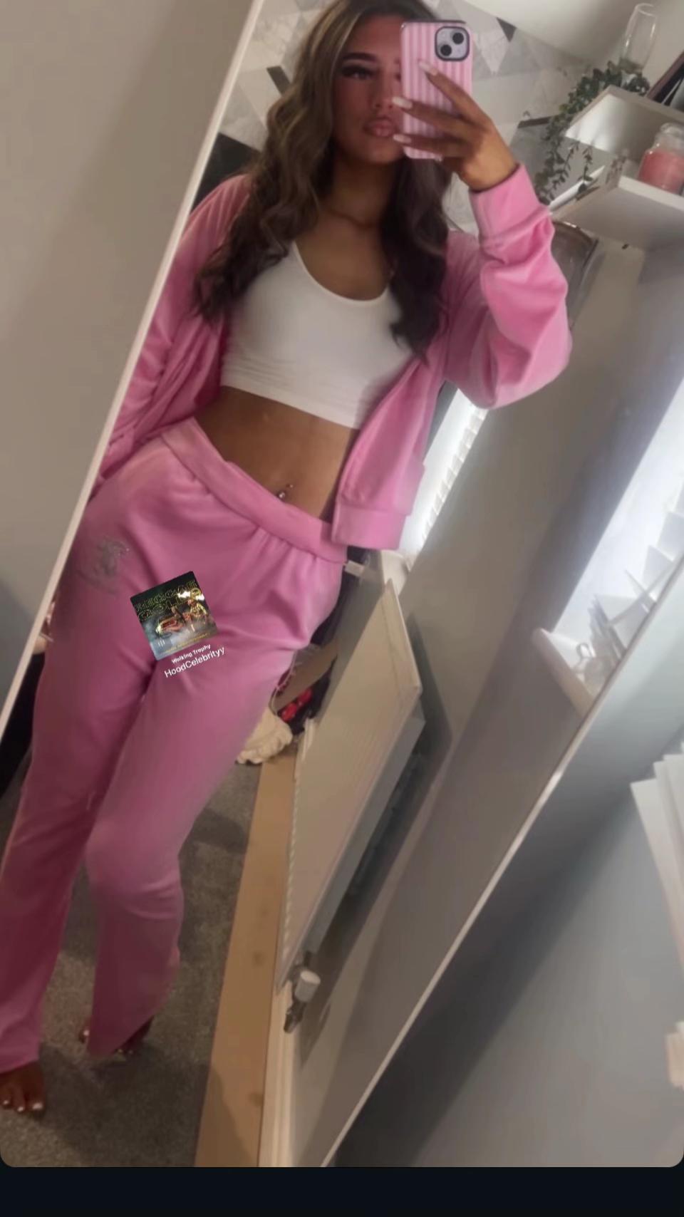 @riya🤍🤍