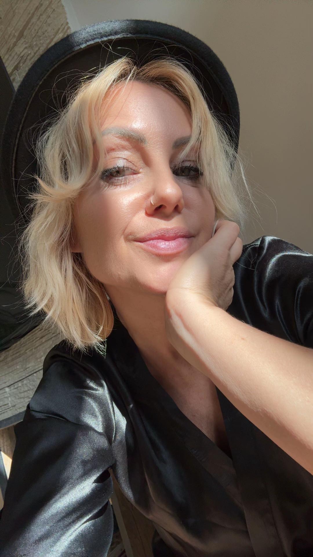 @chica_pixiestyle