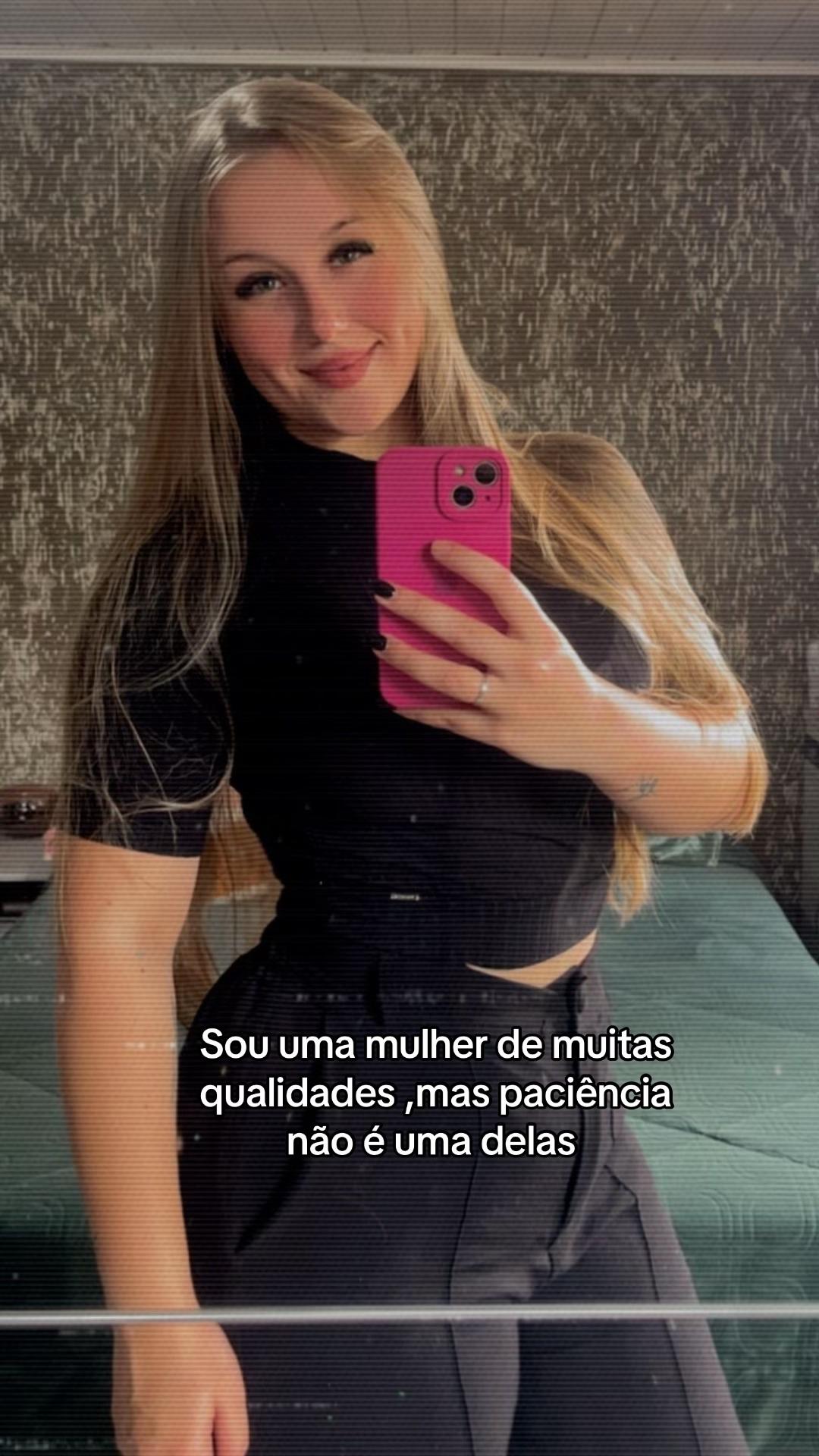 @Juliana Moro