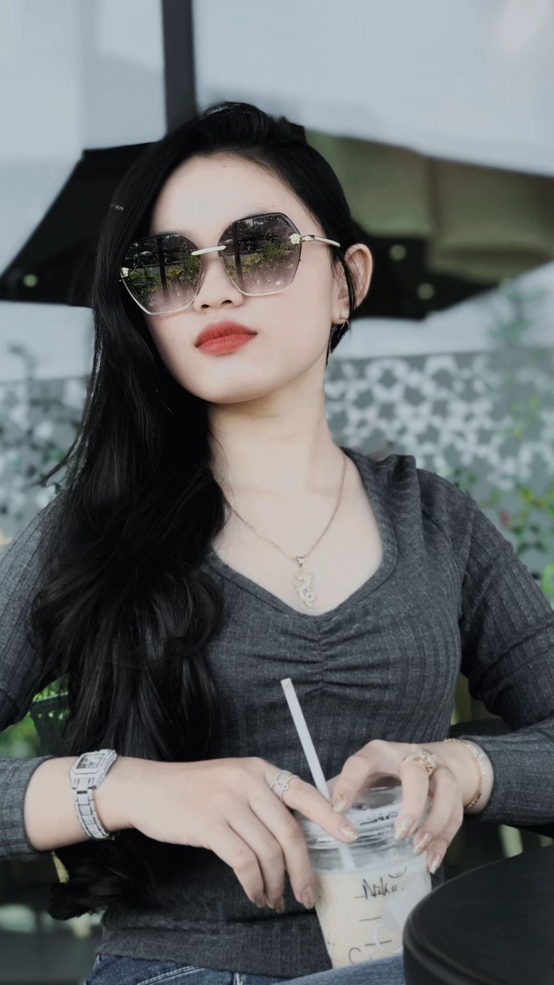 @Nika๐ฐ๐ญ