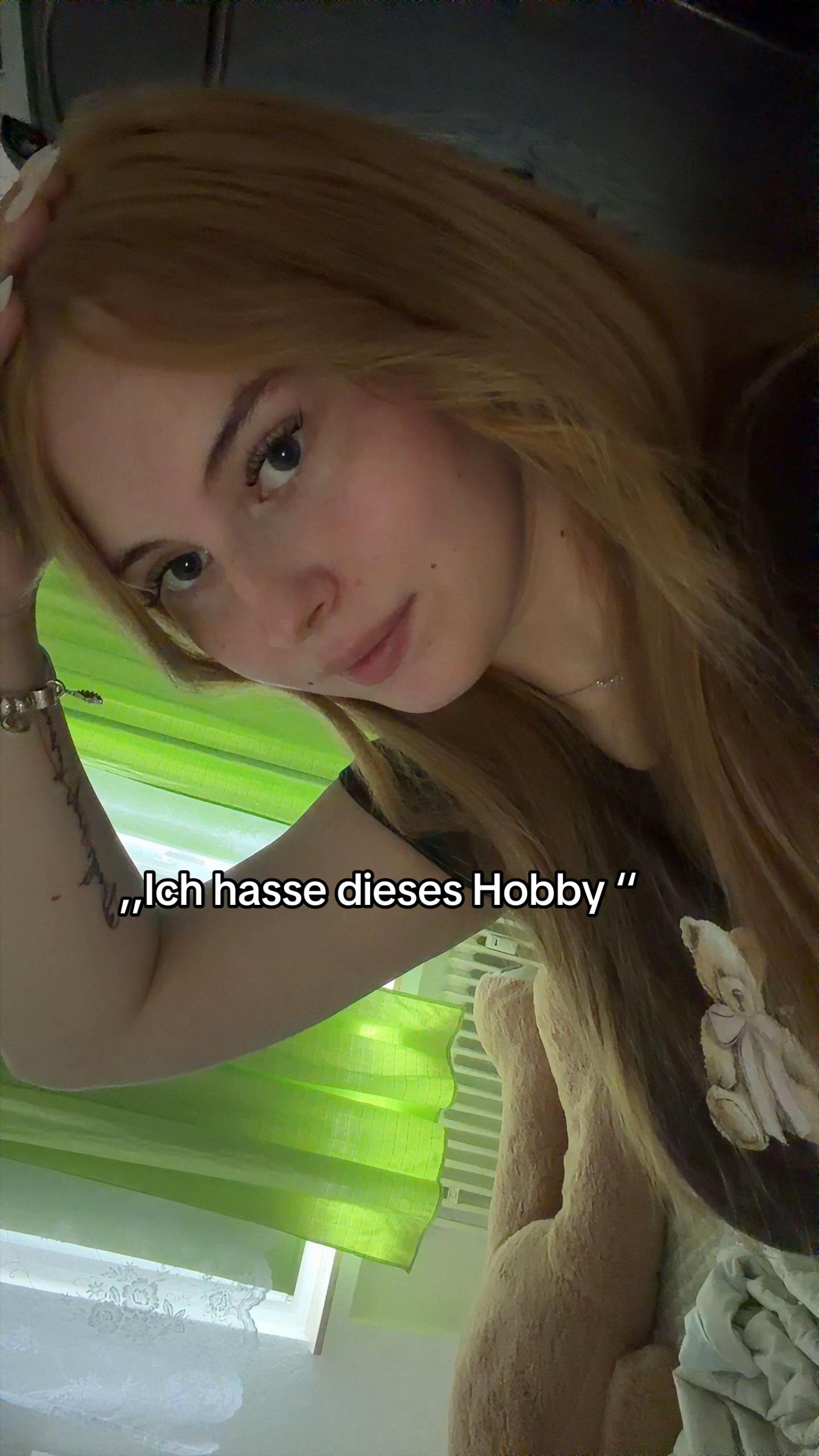 @Athosali