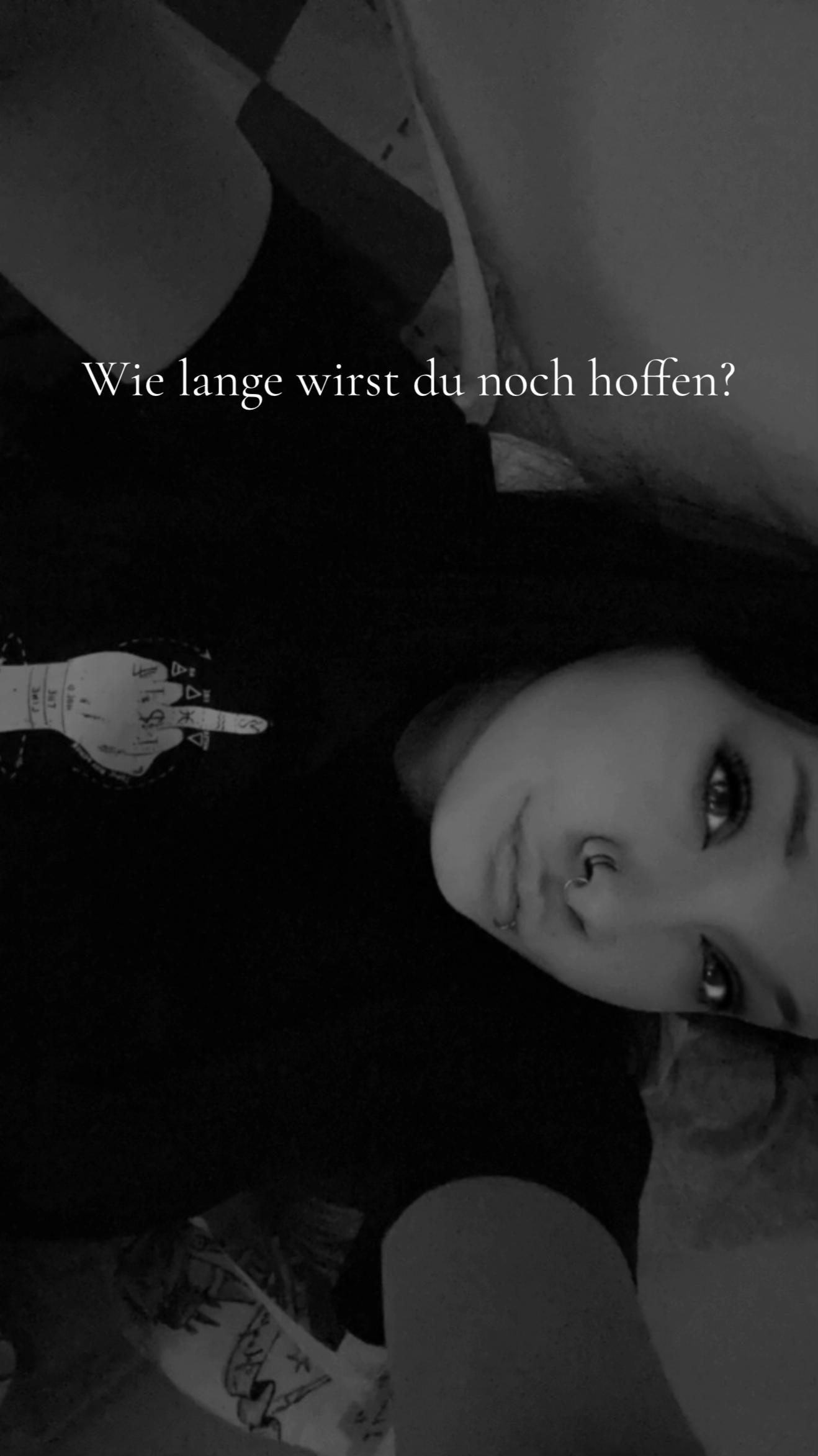 @laura_black