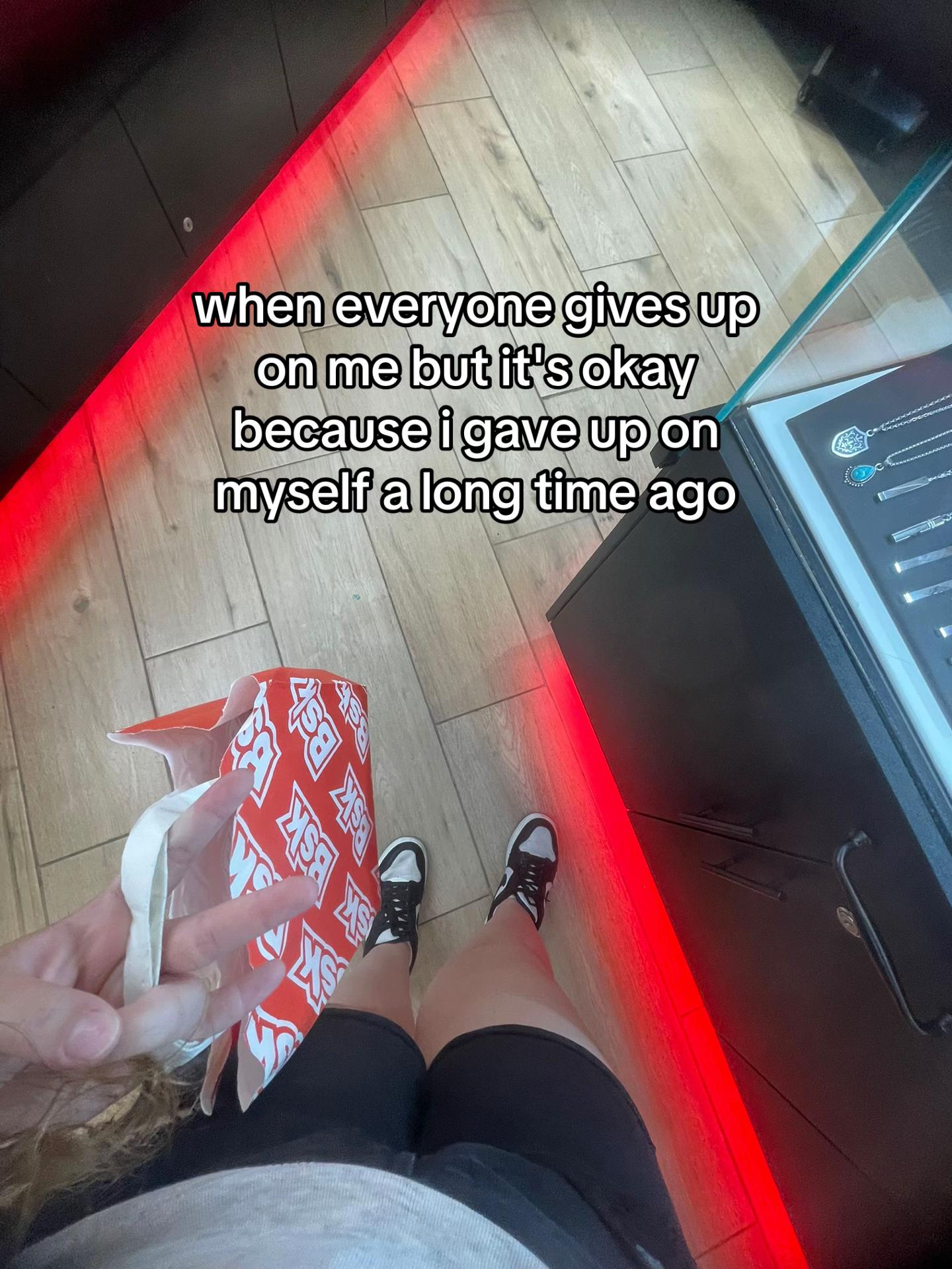 @sleepisnthelping3