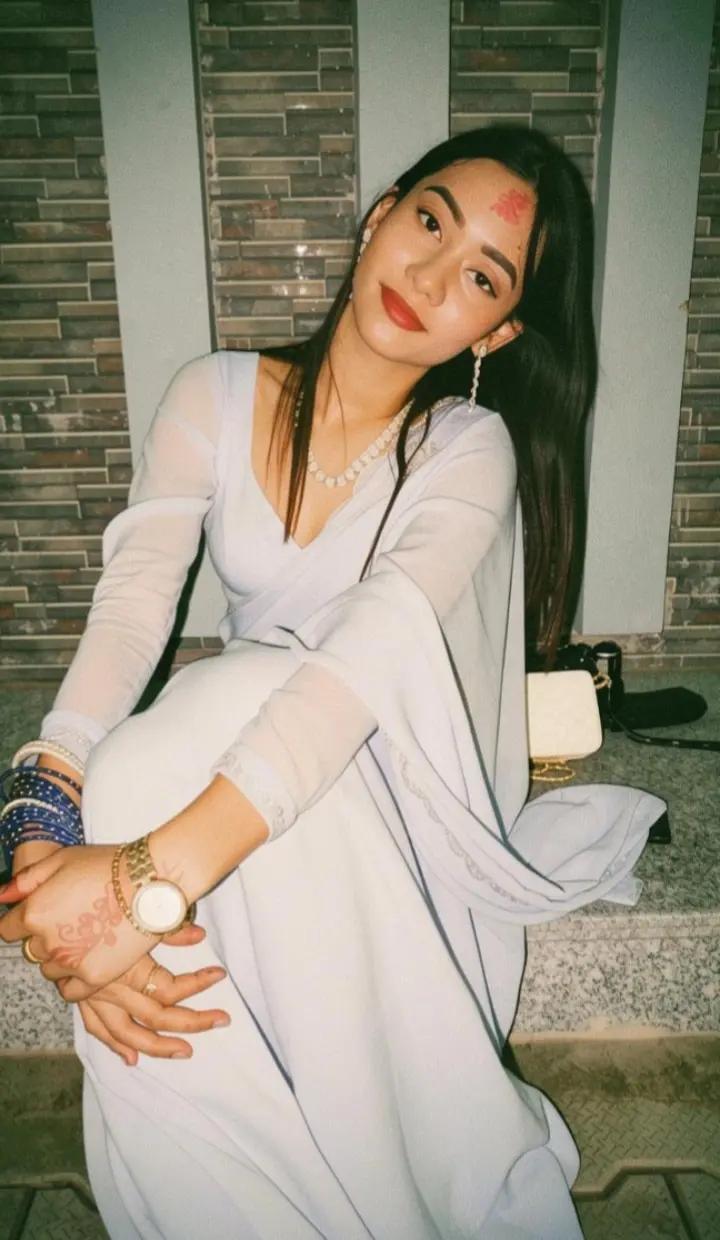 @Sneha🥂