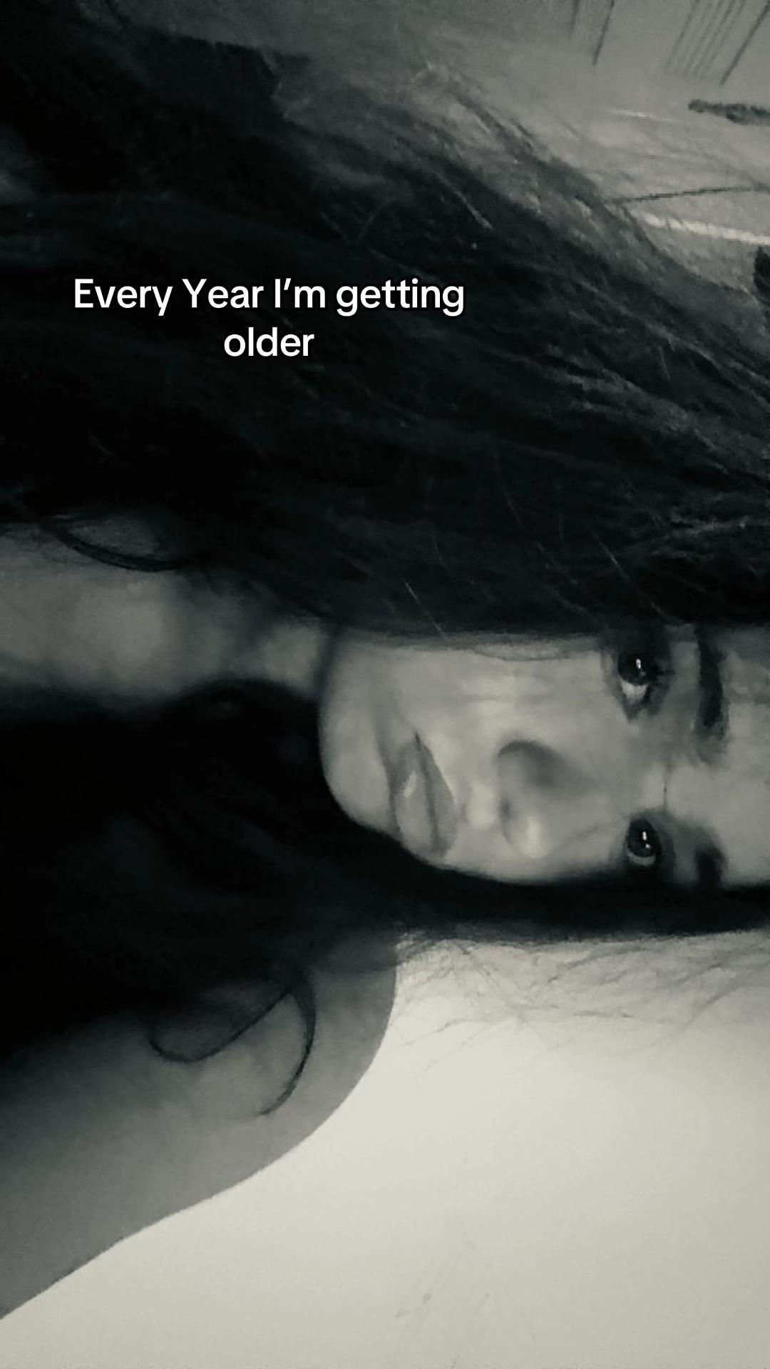 @𝐿𝑎𝑢𝑟𝑎 𝐵𝑒𝑙𝑙𝑖