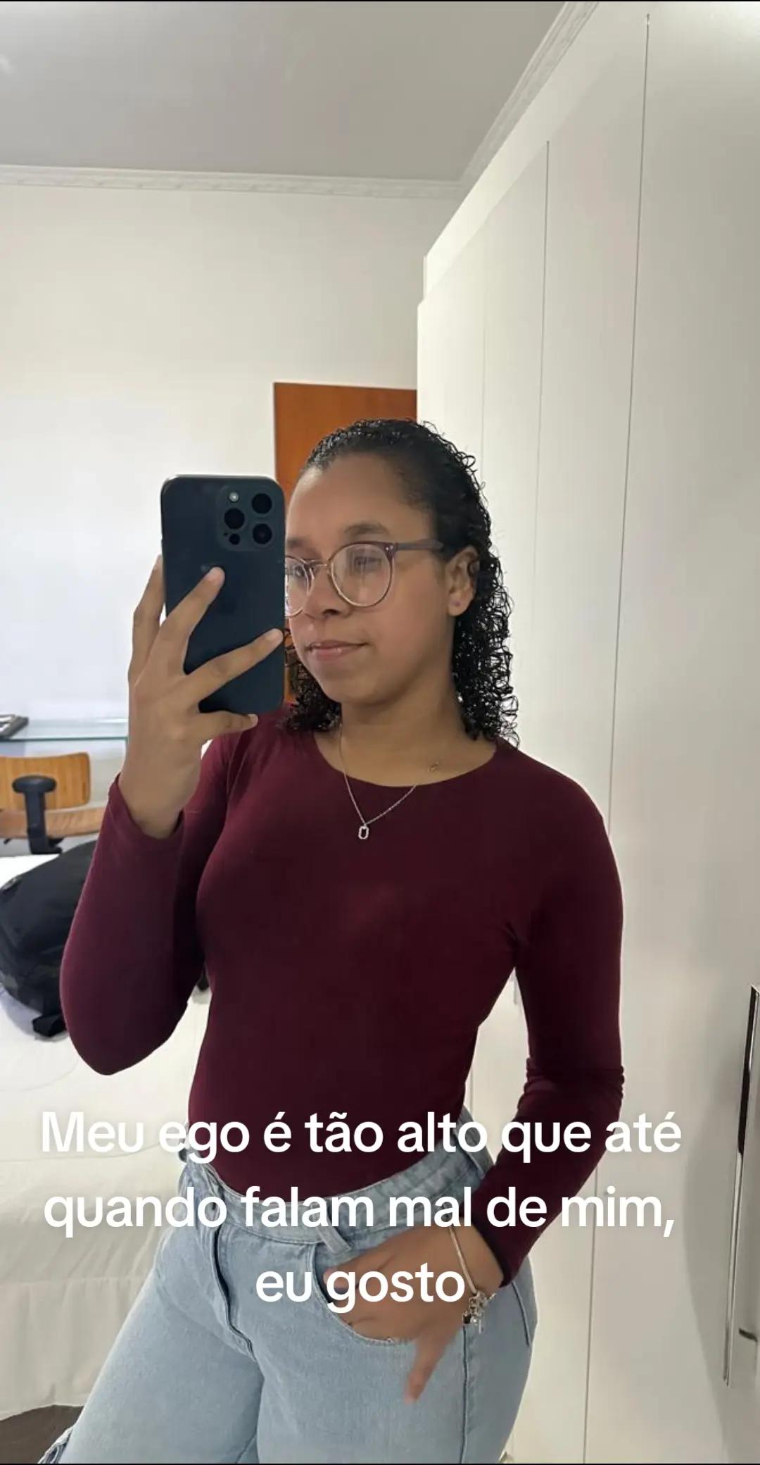 @Victoria Arr&uacute;a