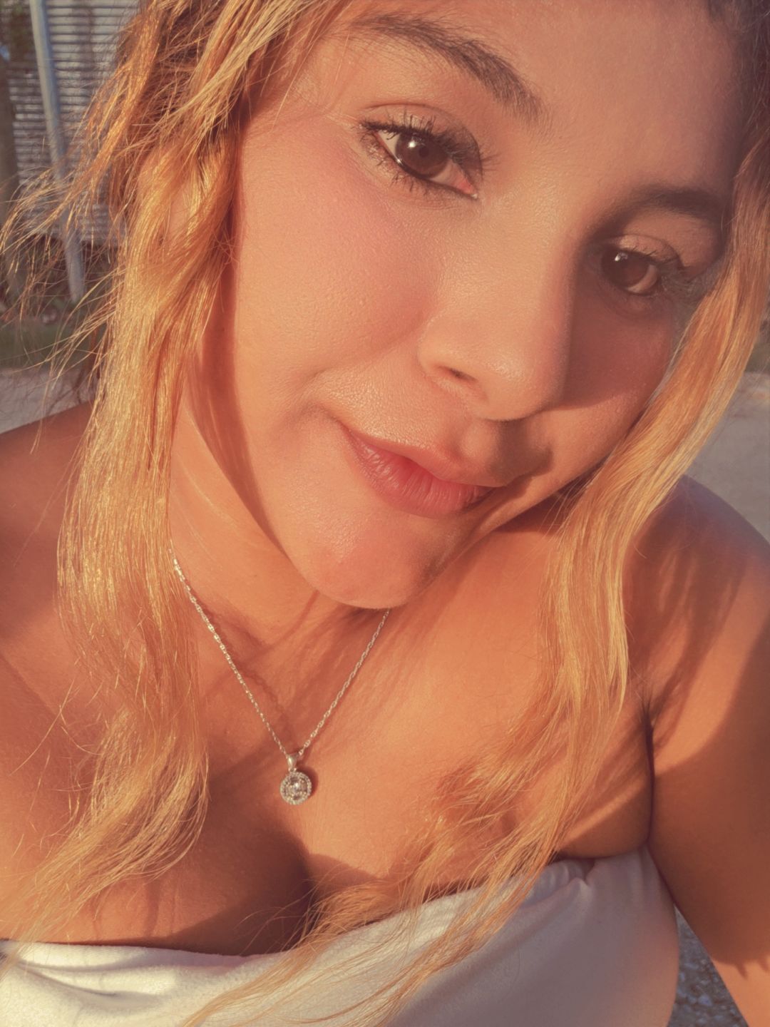 @EvelynHernandez.07/10/00💞🍃🌼