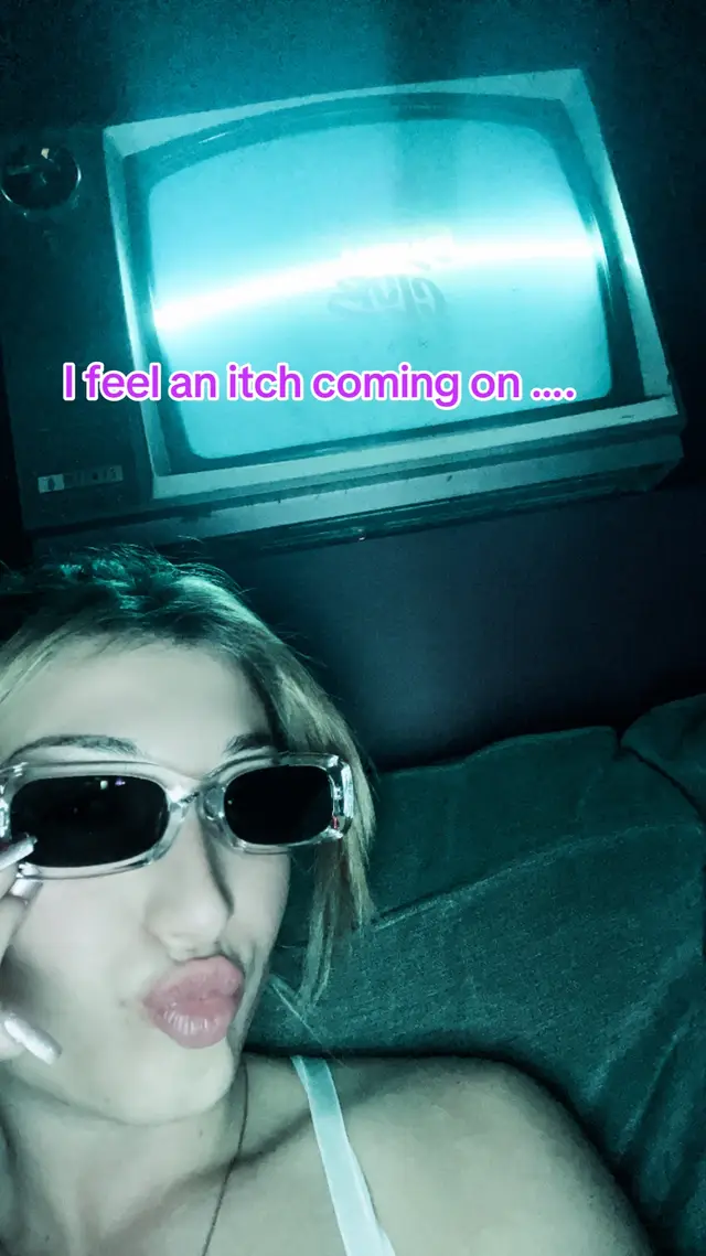 @ITSALEXISXOXO