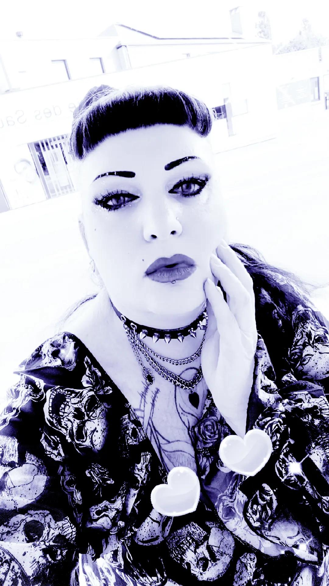@🦇Abbey Von Stein🦇