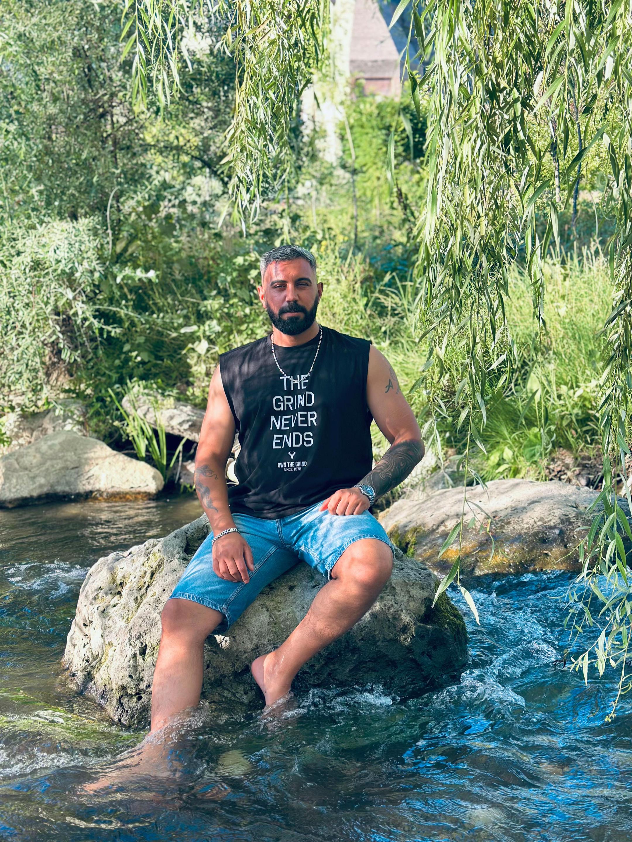 @Ekrem Bayrak21 ✌️