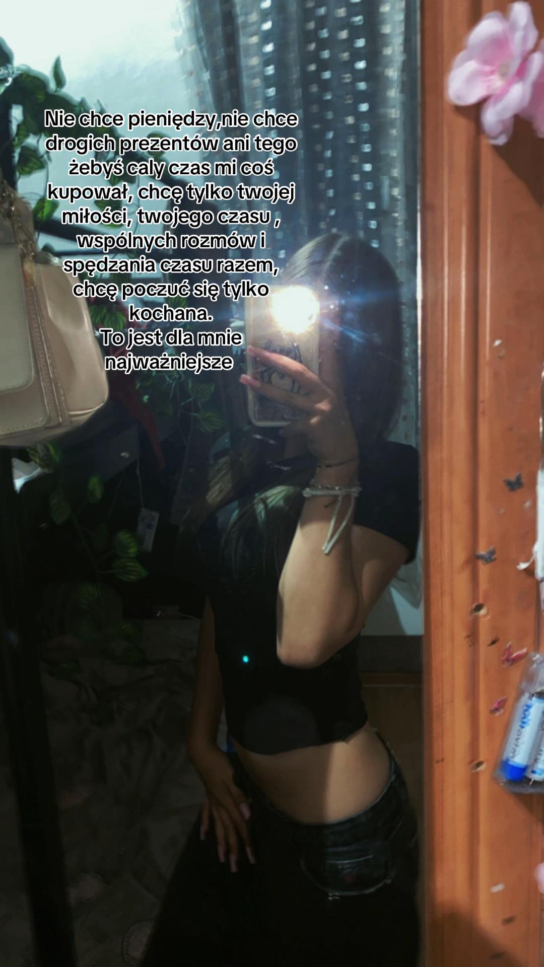@_amelix_xq