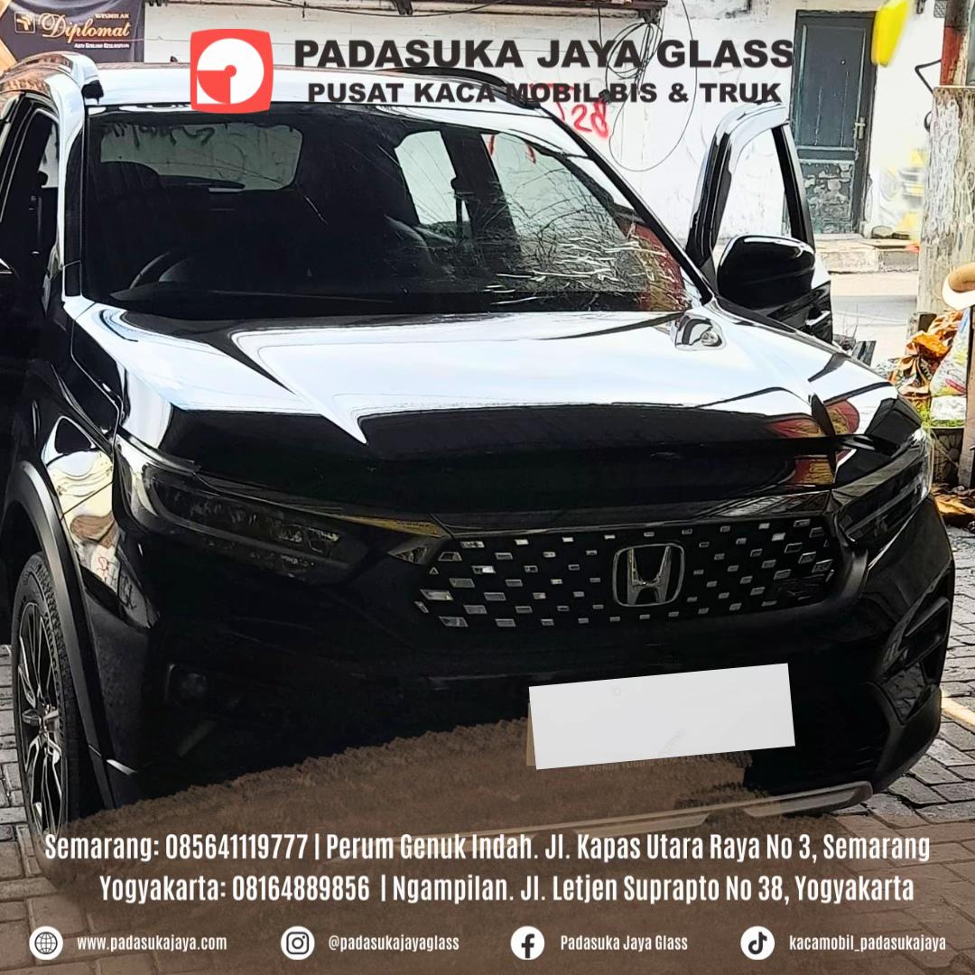 @Kaca Mobil Padasuka Jaya
