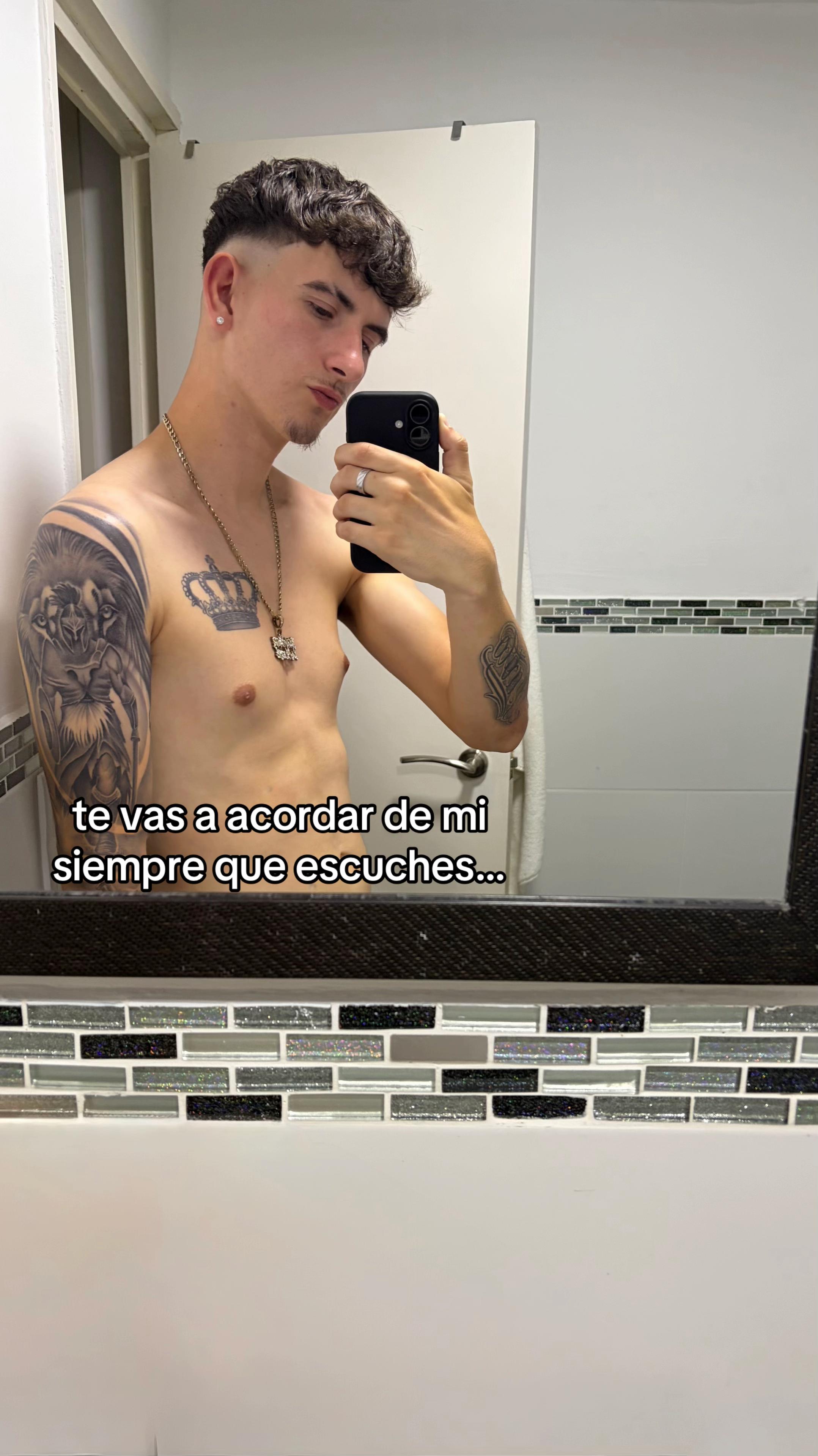 @👤