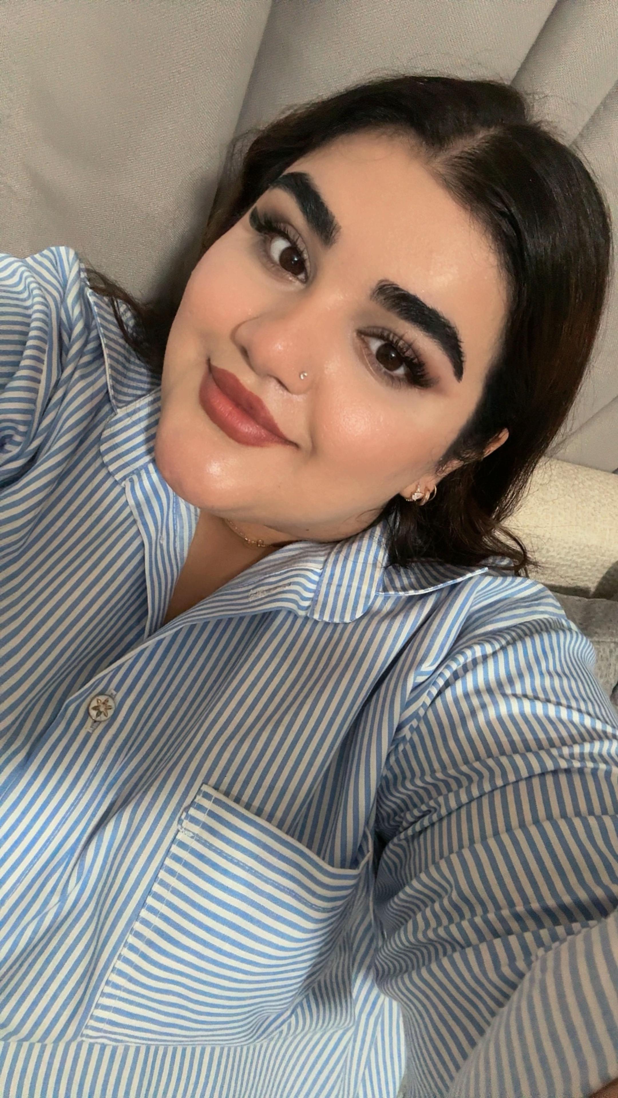@آیناز خانوم🫠