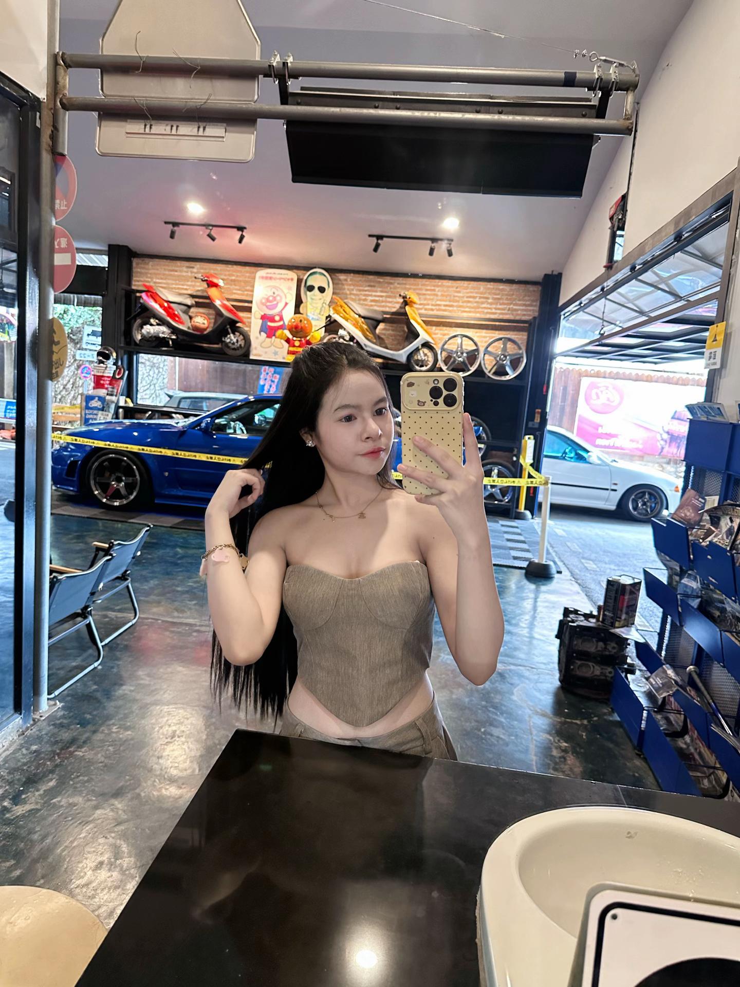 @ออม ชอบรีวิวผ้า🥨✨