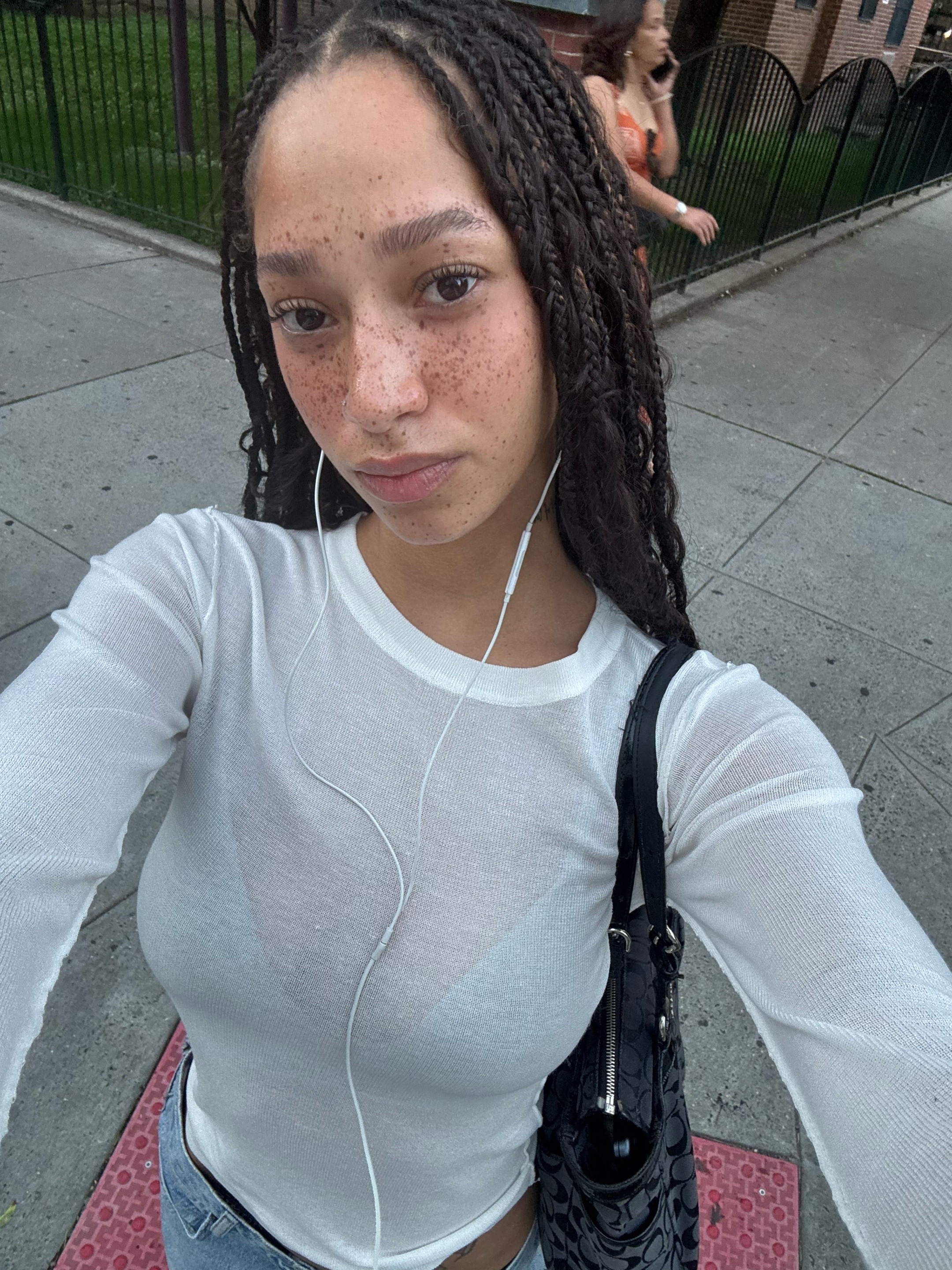@turnurphoneoffandadoreme