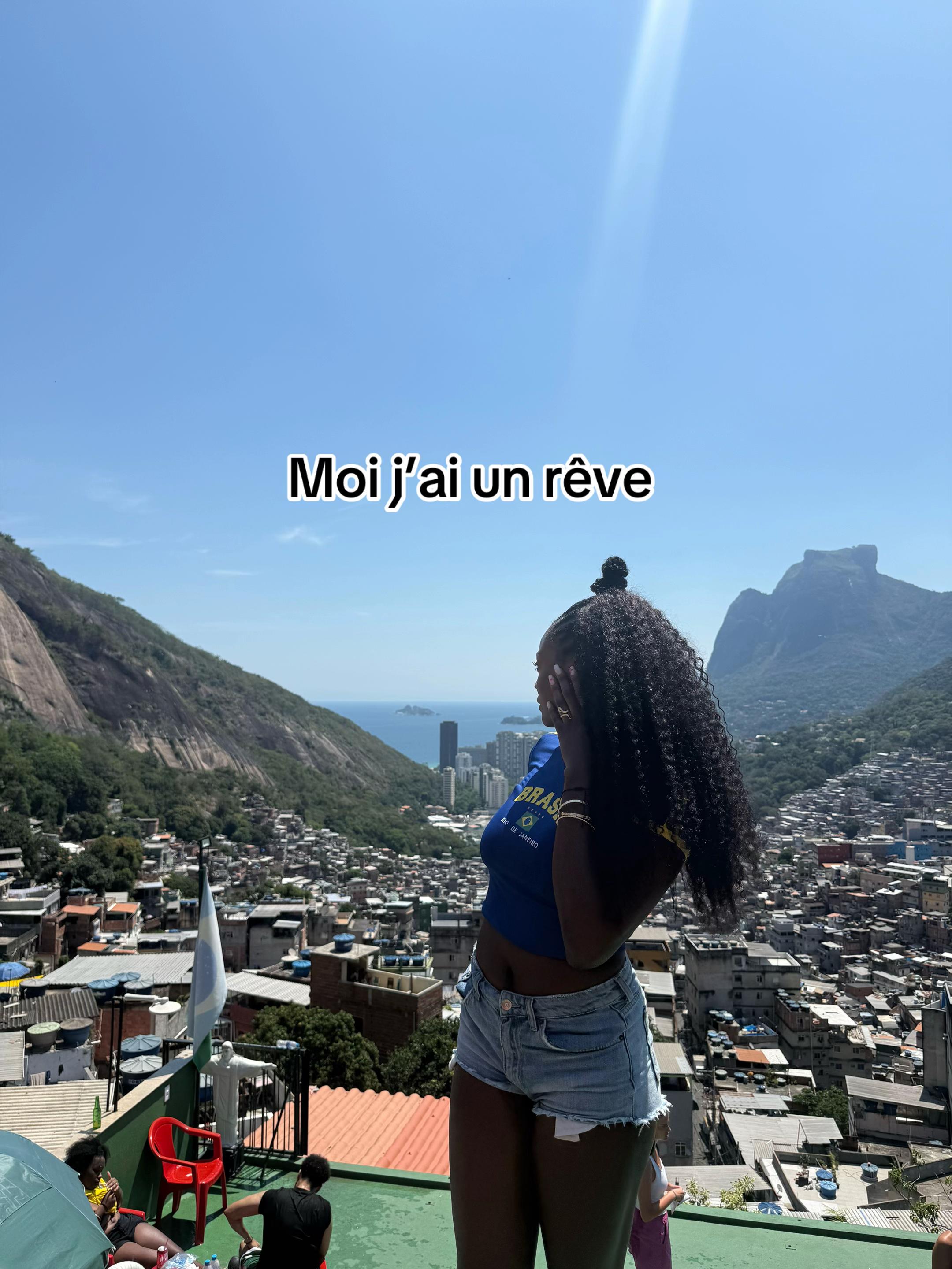 @Coco 🥥🏝️