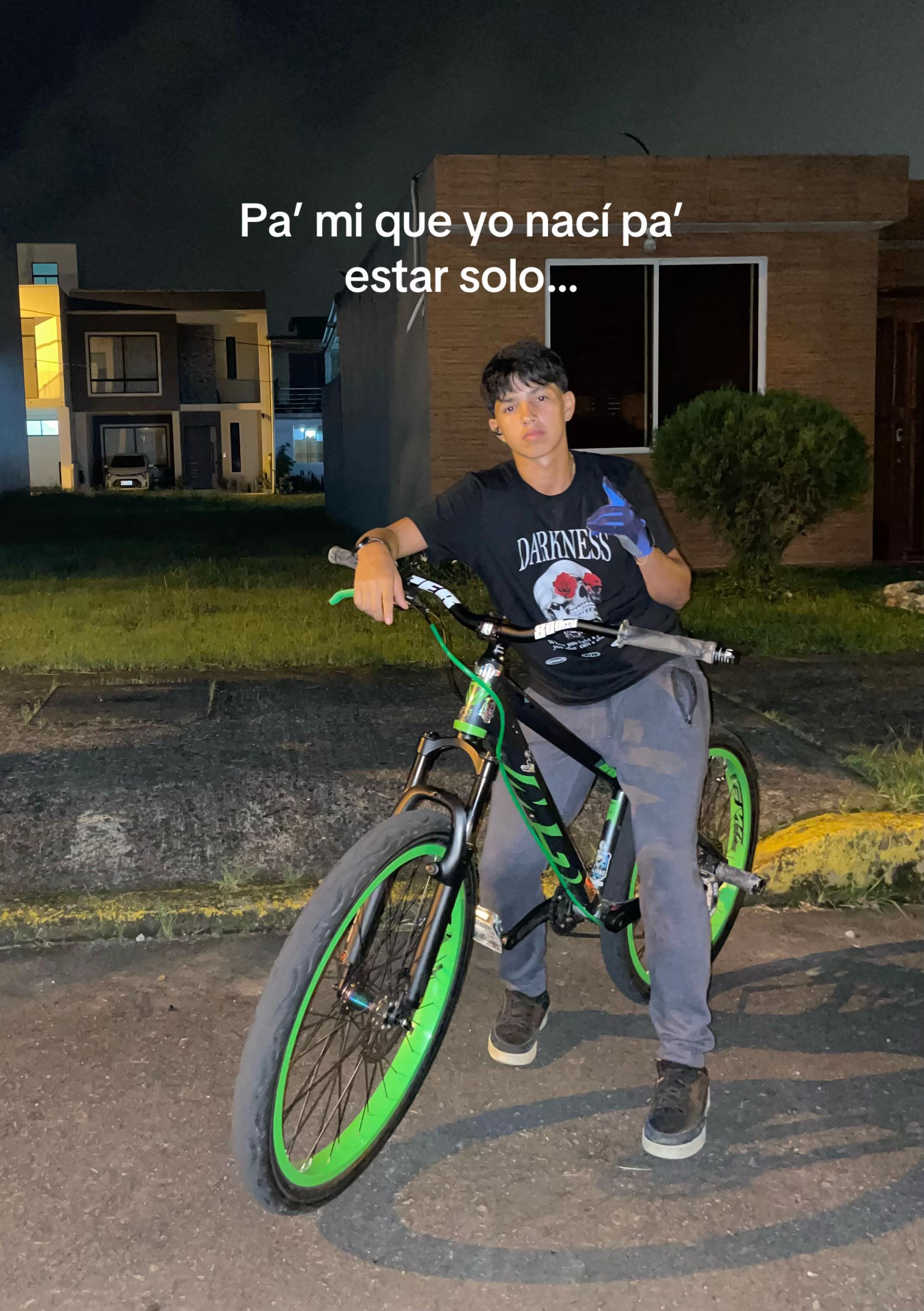 @andres M.V