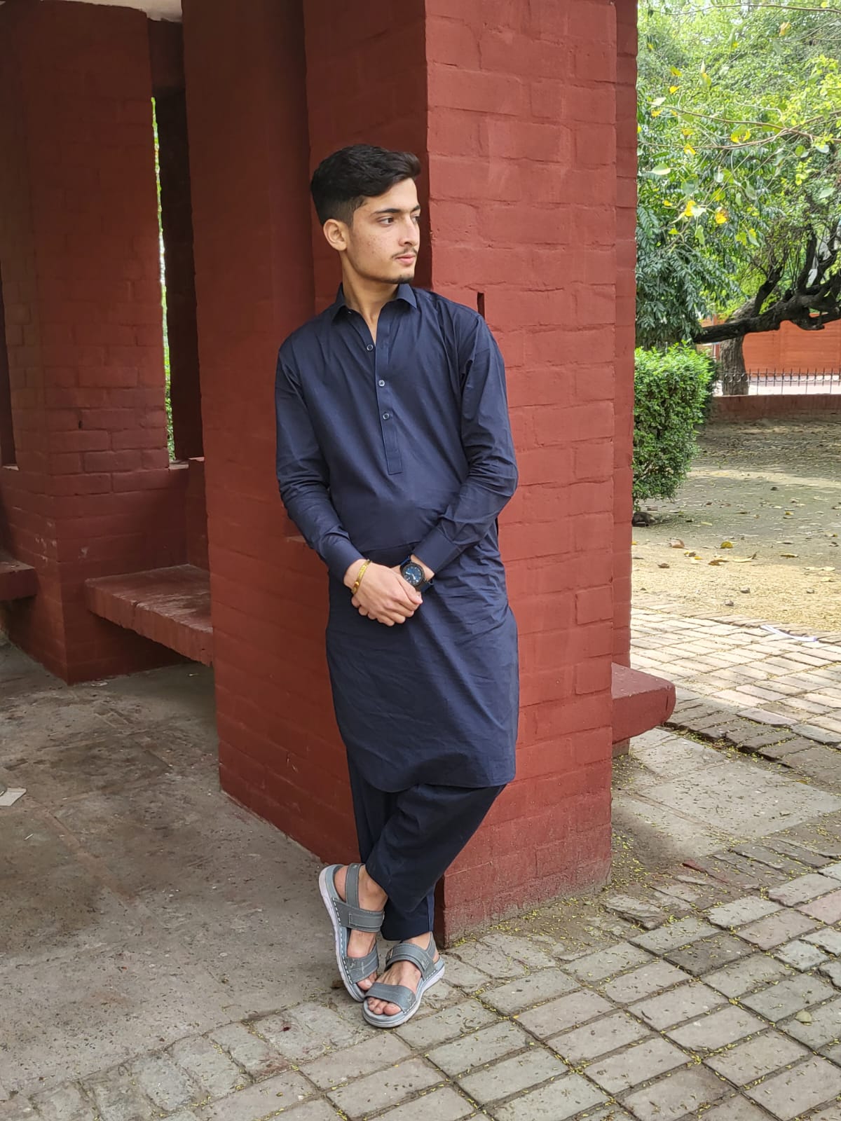 @Luqman🌡️Khan ♠