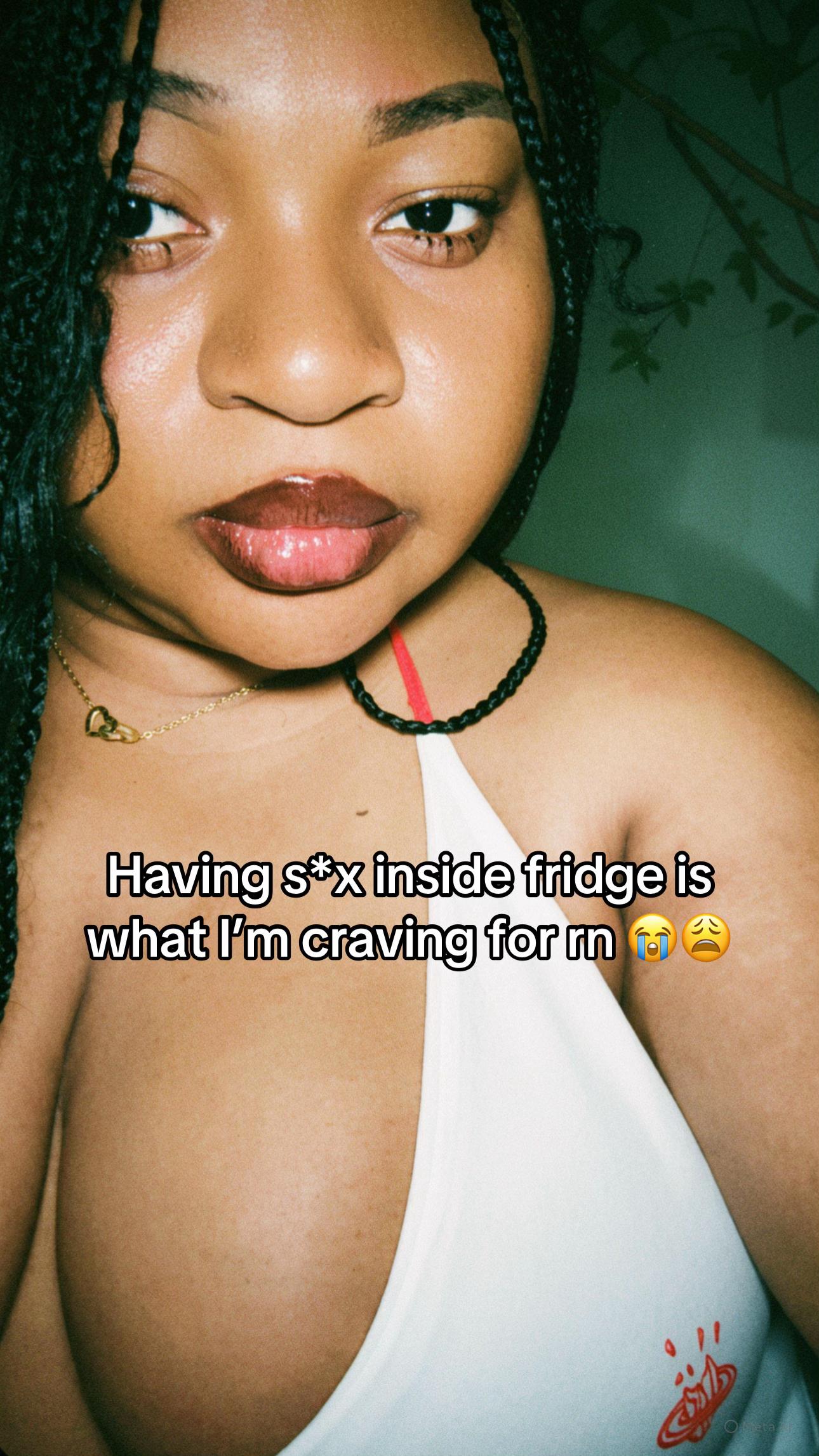 @Wh𝖆le❦🩷🧞&zwj;♀️.