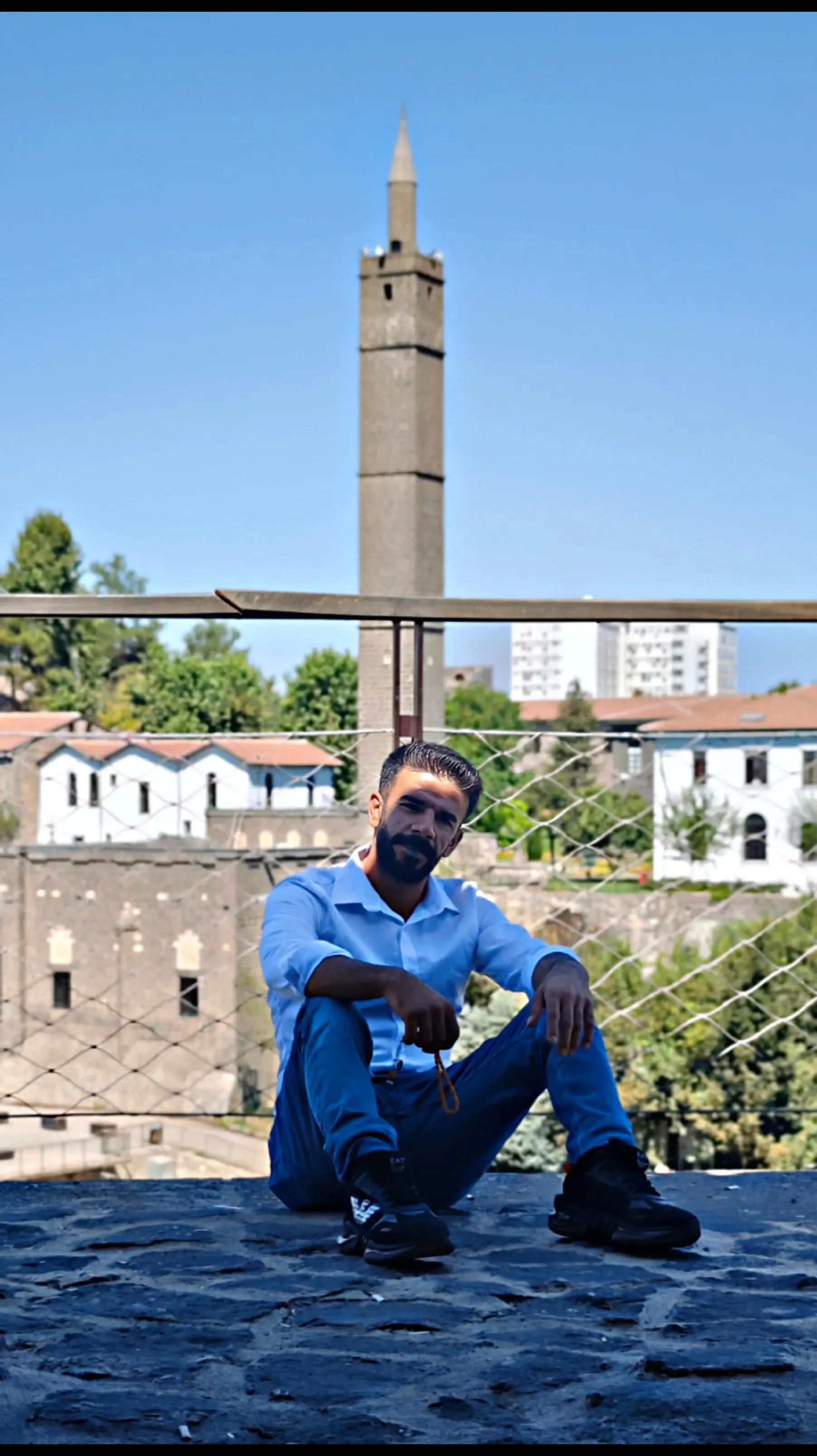 @T A N R I V E R D İ