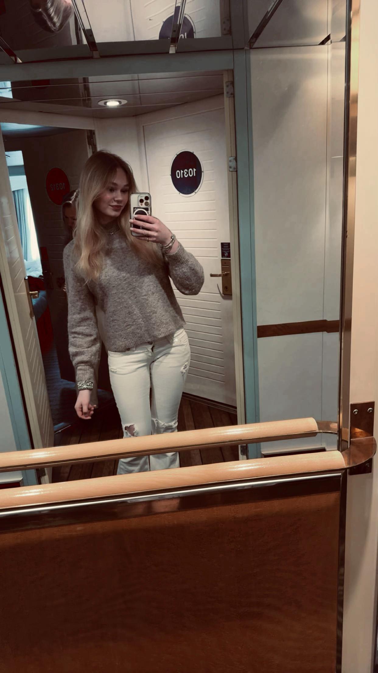 @𝒜
