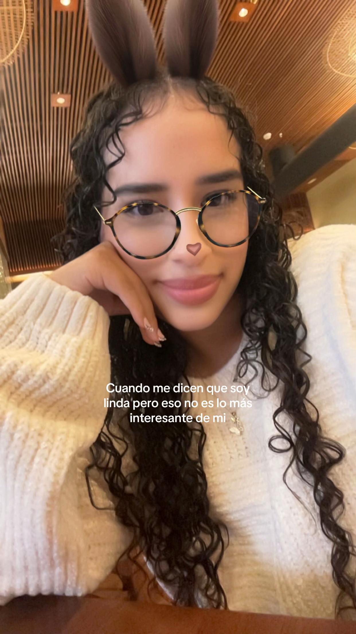 @𝒜𝓃𝒶𝒷ℯ𝓁ℯ𝓃