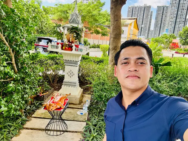 @Vong Rady ๐ฐ๐ญ
