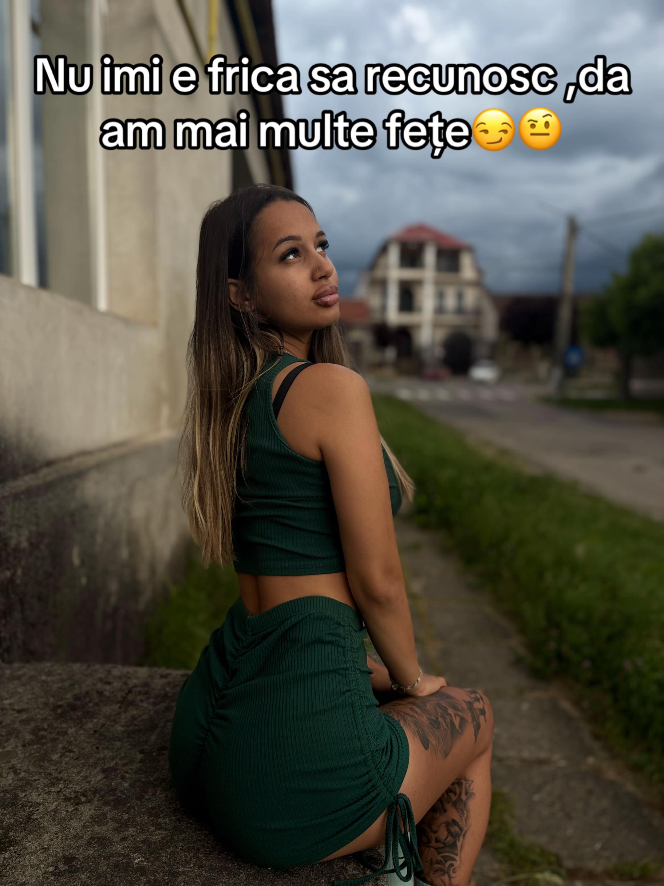@_c_denyy💋