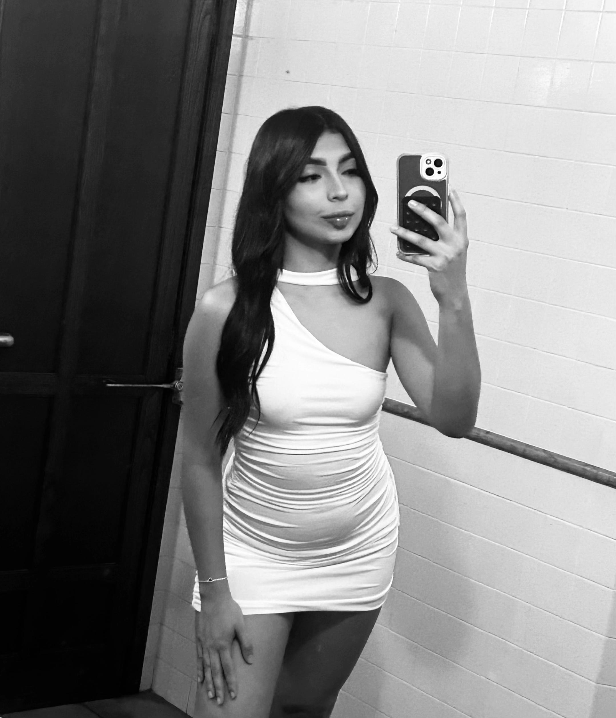 @Alexita