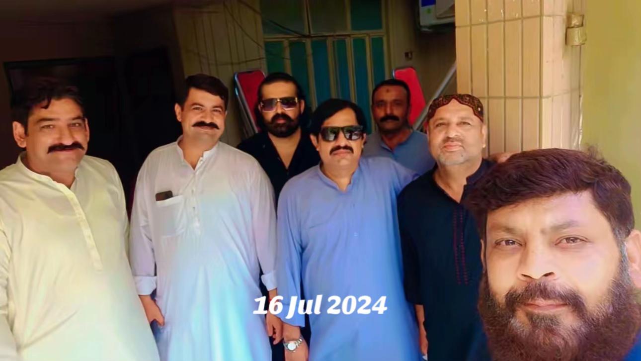 @Malik Shakeel