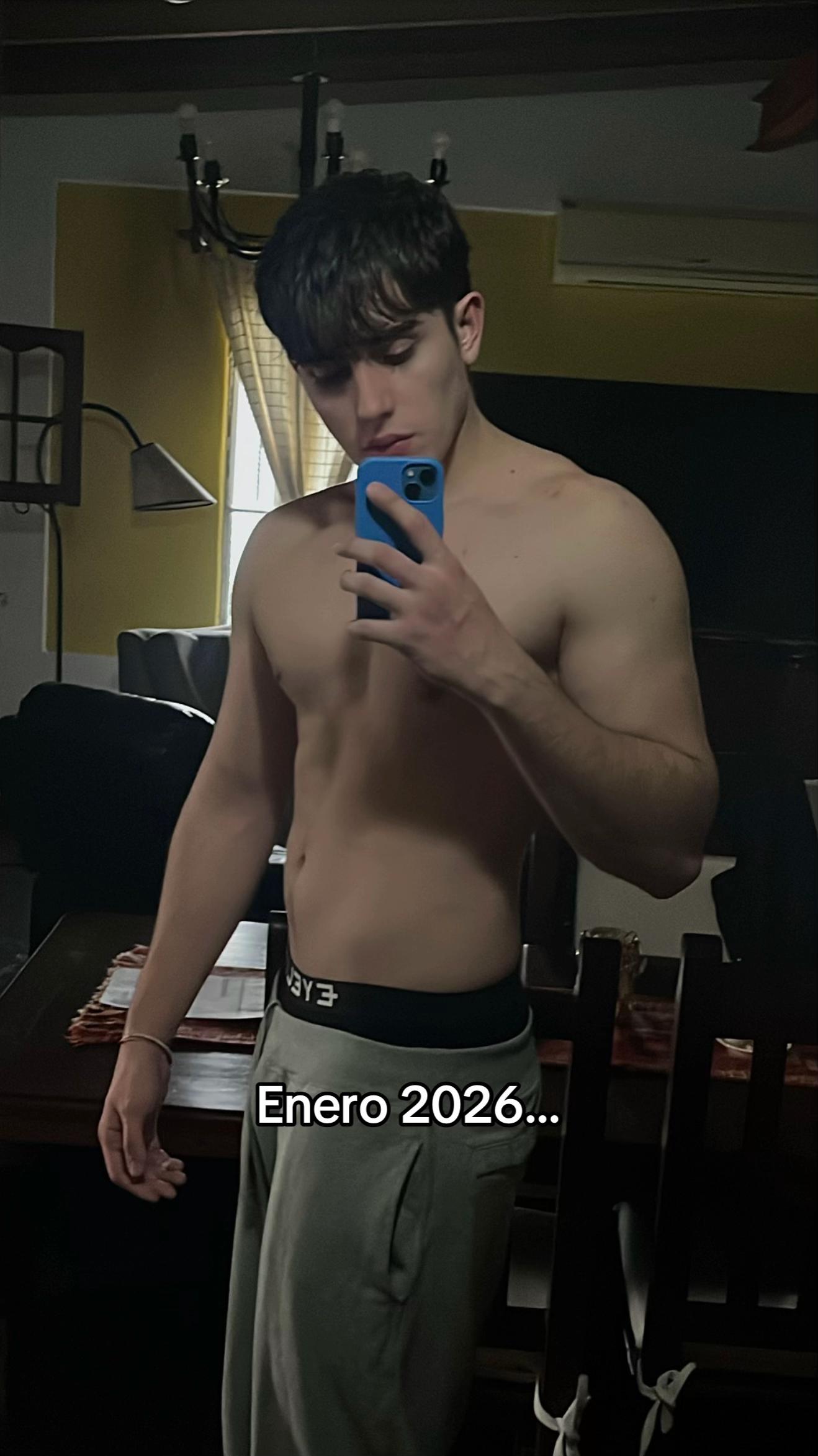 @bauchava