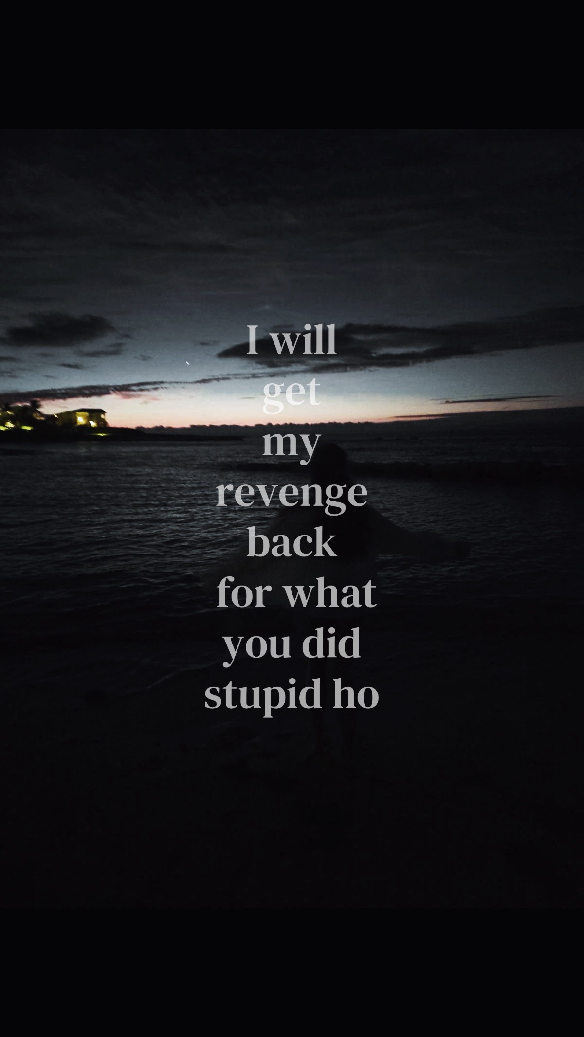@⃟