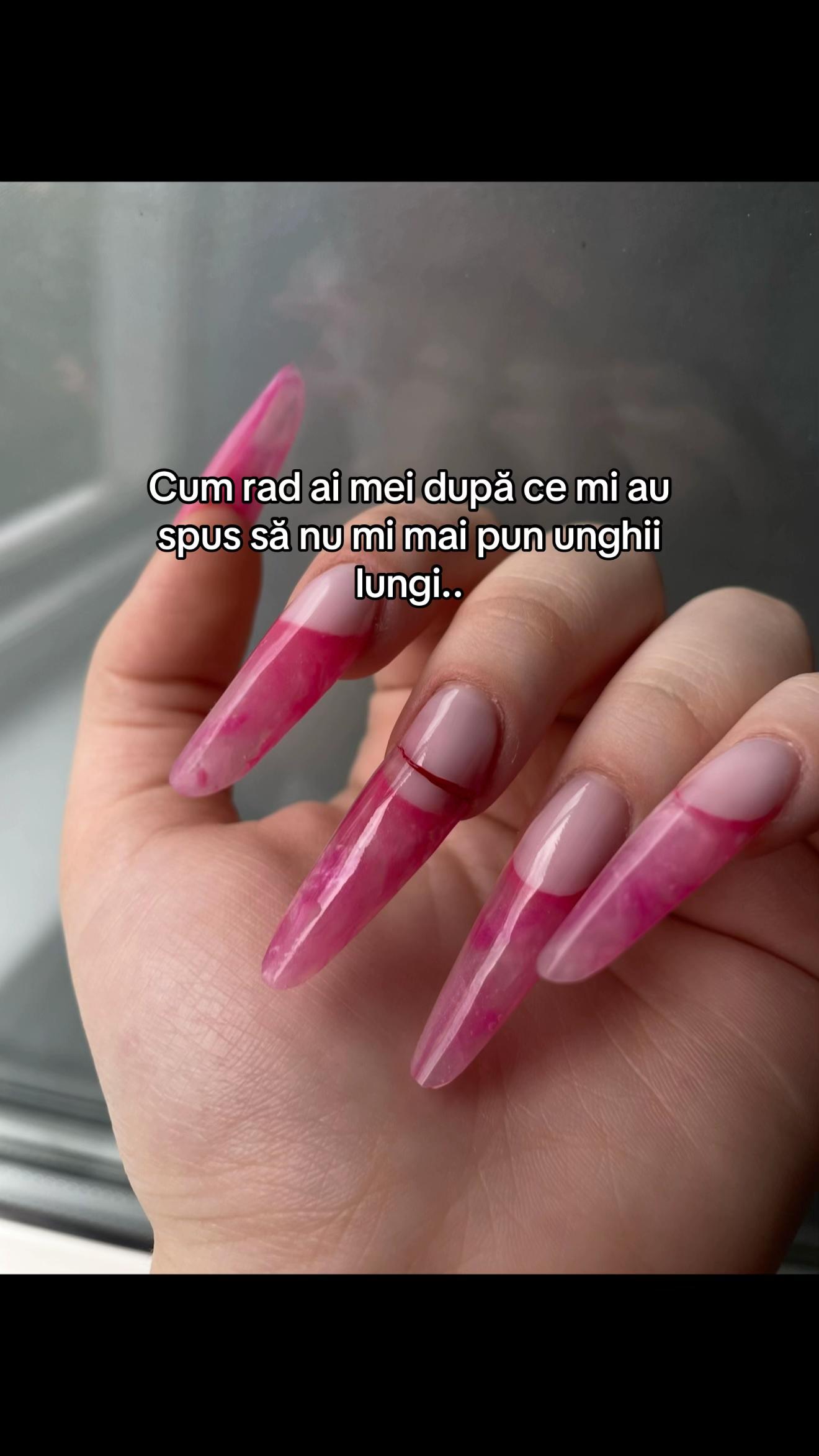 @alexia