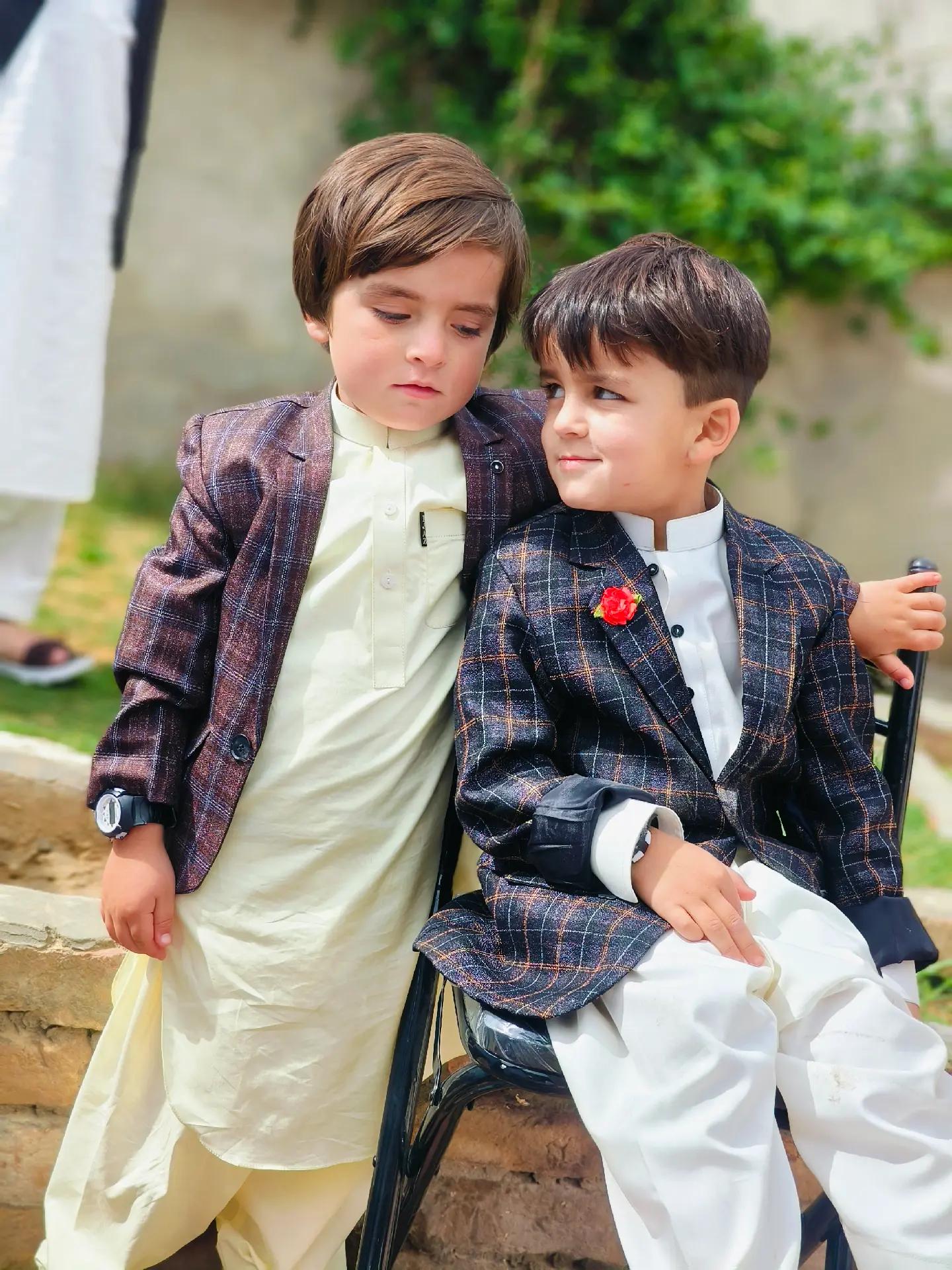 @بڑیچ یوتھ ونگ