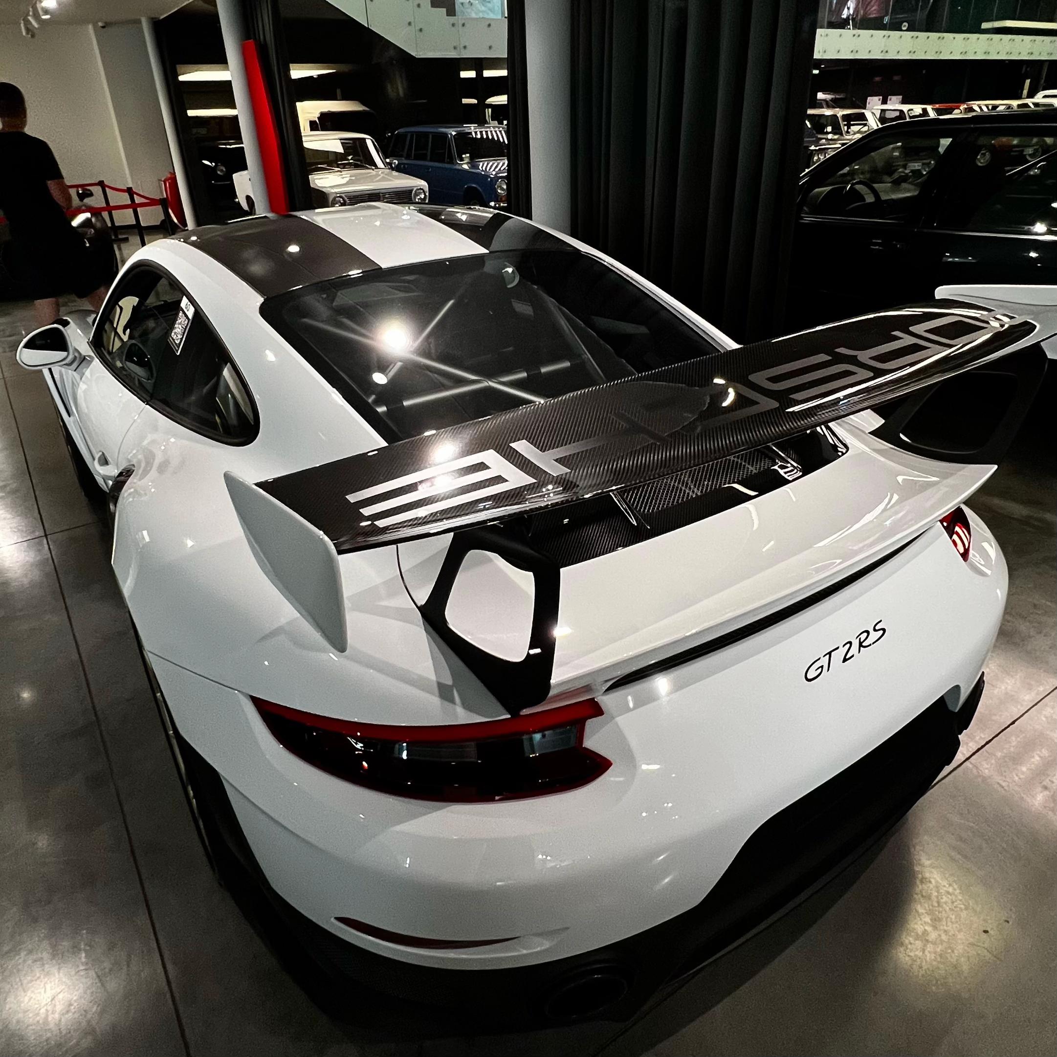 @Carlove.prod54