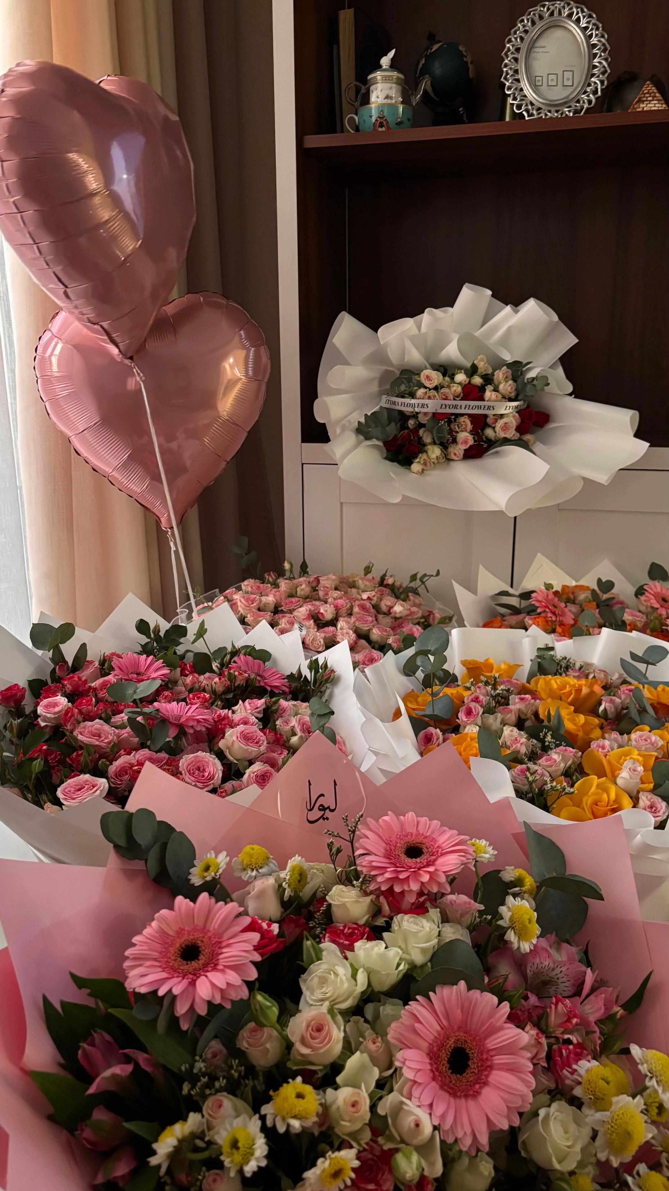 @LYORA FLOWERS | ليورا