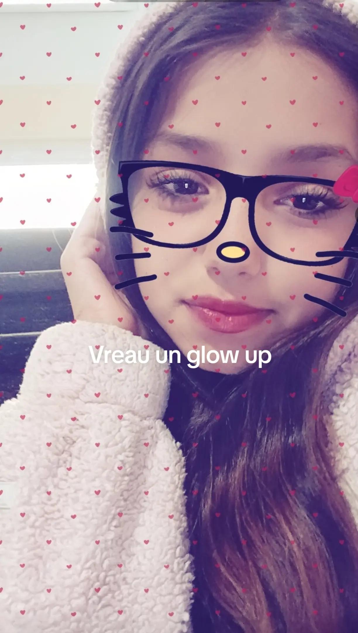 @🦋 S̷i̷m̷o̷n̷a̷ 🦋