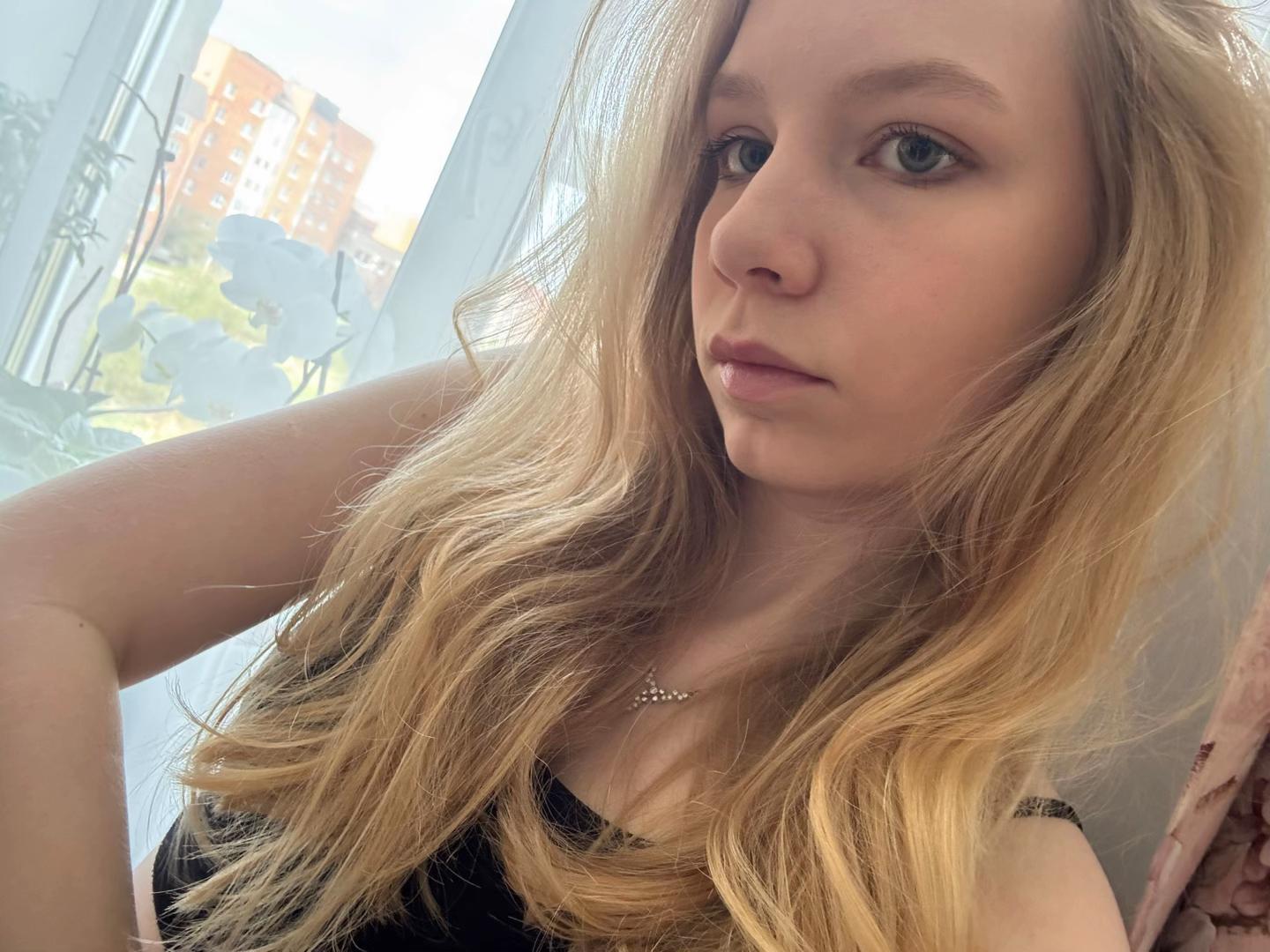 @машка