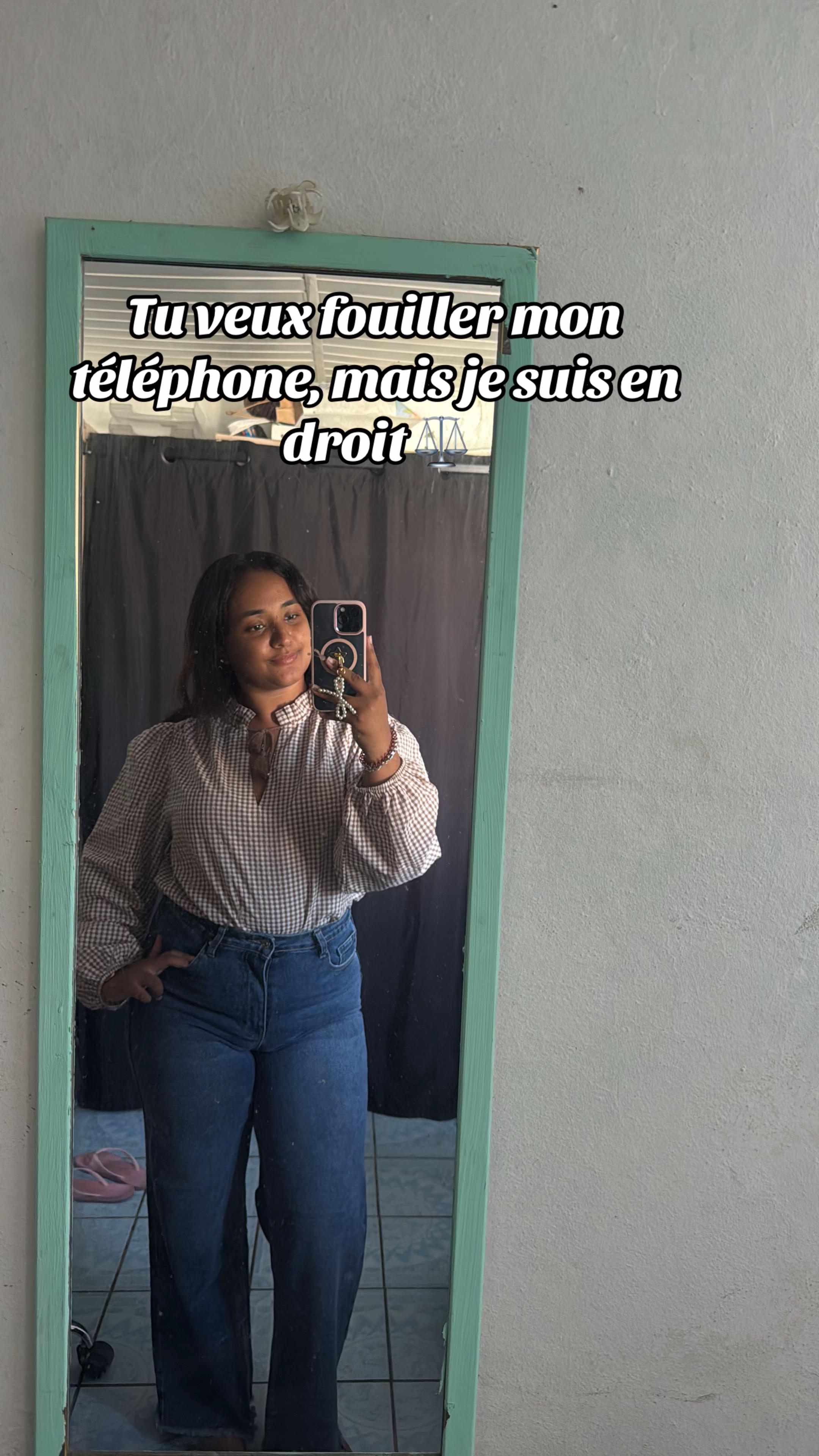 @•Léa•