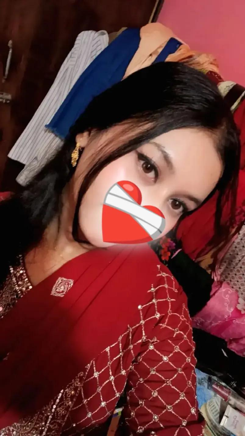 @আয়াত  শিকদার