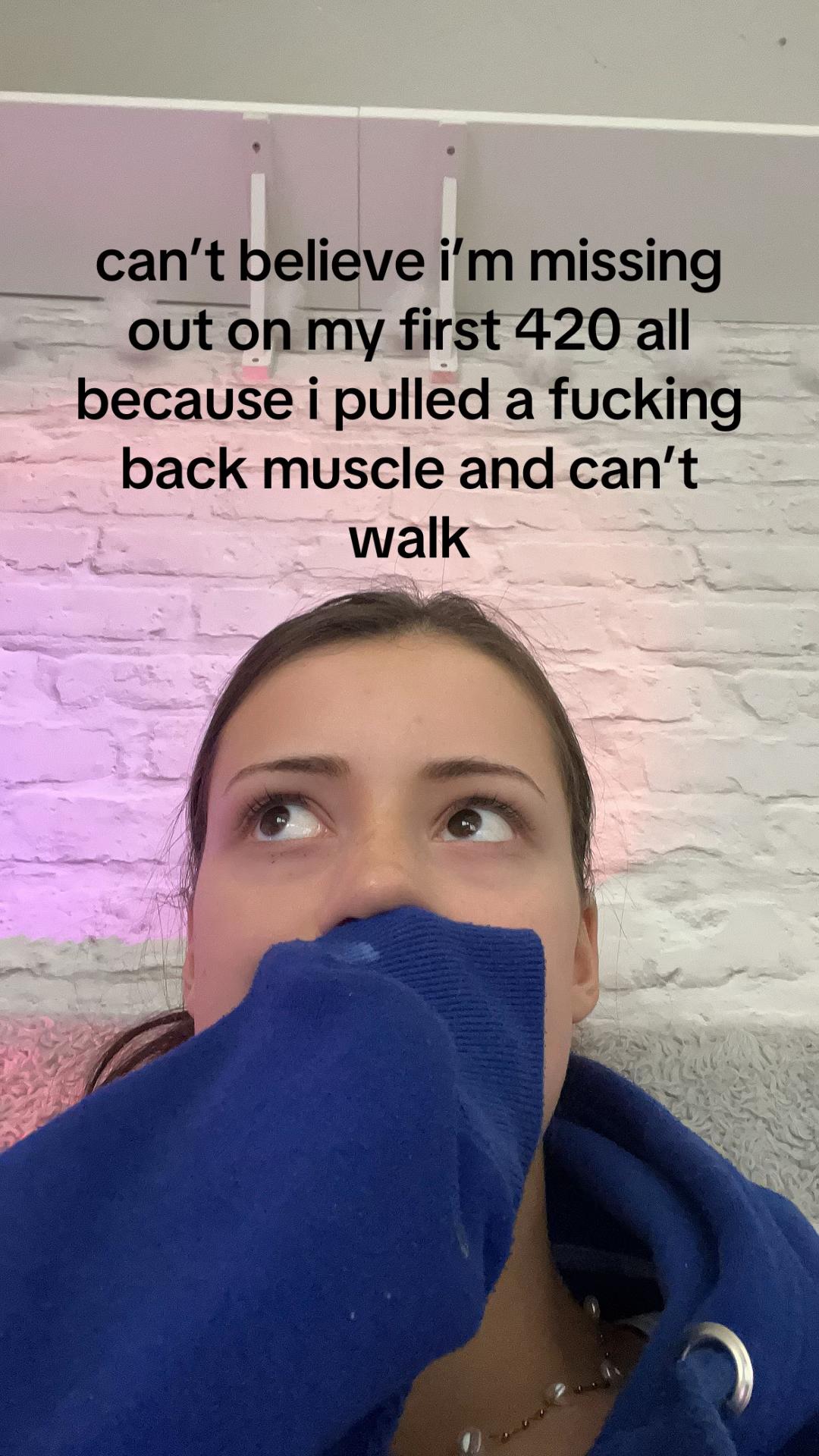 @¥