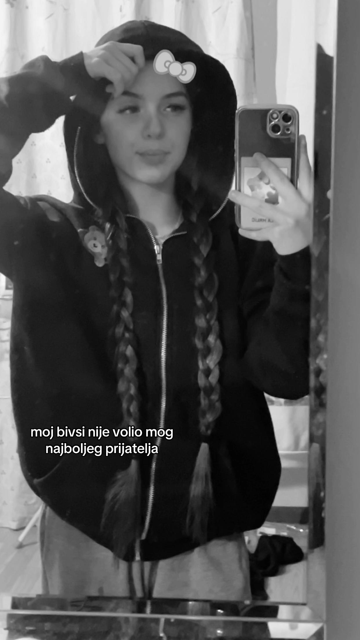 @Urfavella
