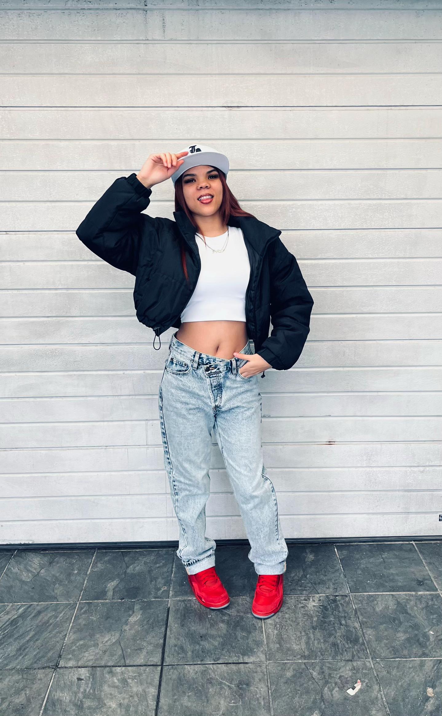 @Jaylin ᥫ᭡