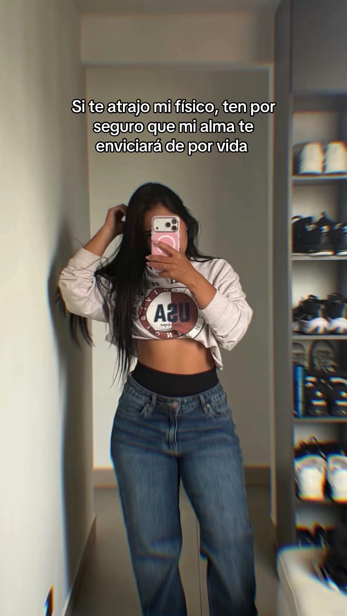 @N A N A 🖤