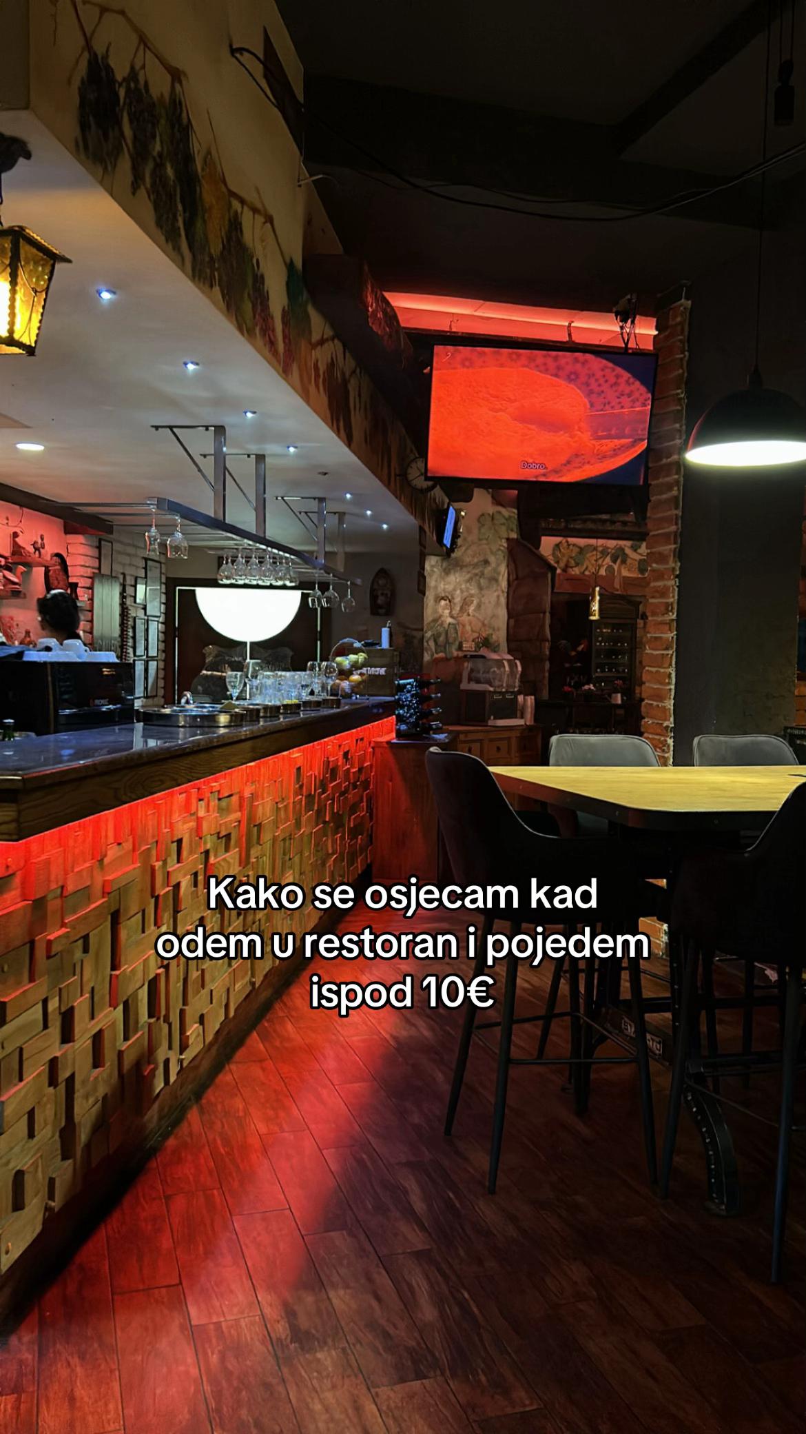 @𝒜𝓃𝓉𝑒𝒶